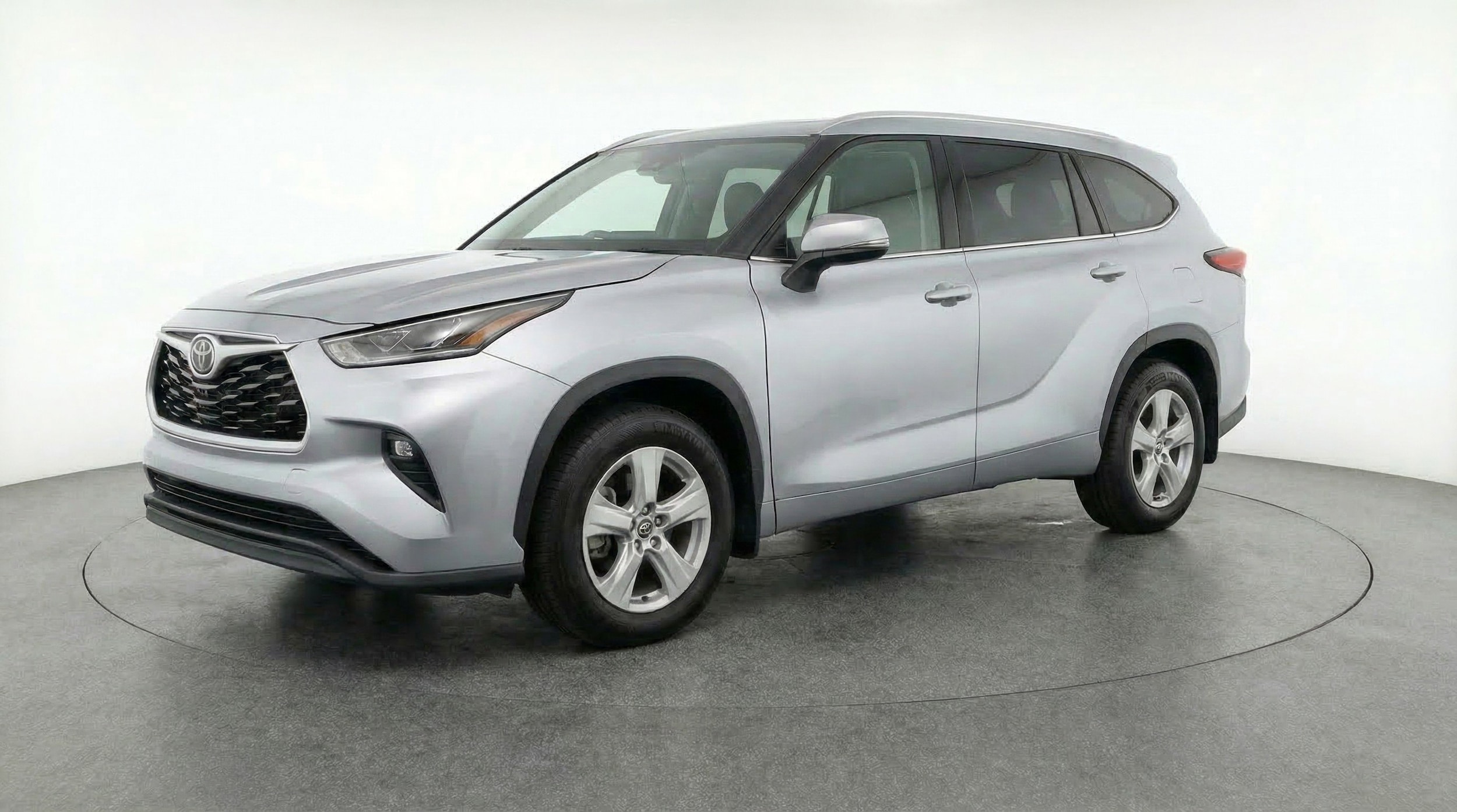 Thumbnail: 2025 Toyota Highlander - 3