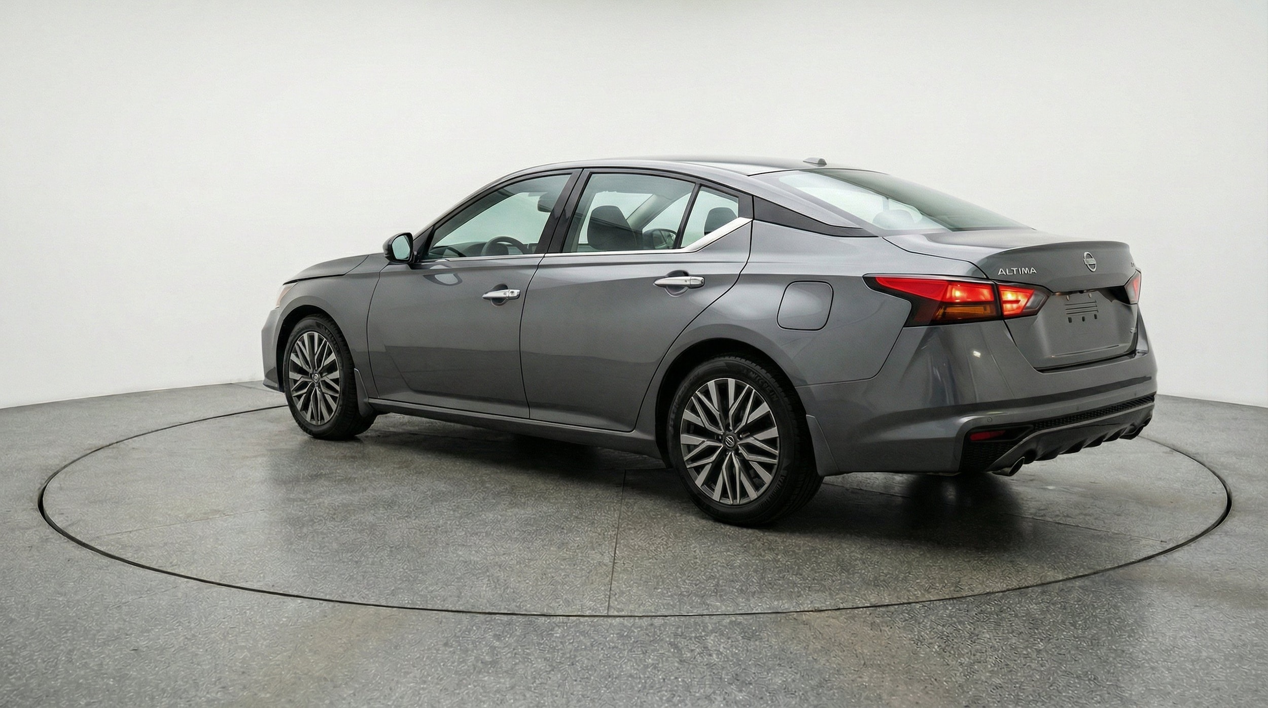 Thumbnail: 2025 Nissan Altima - 6