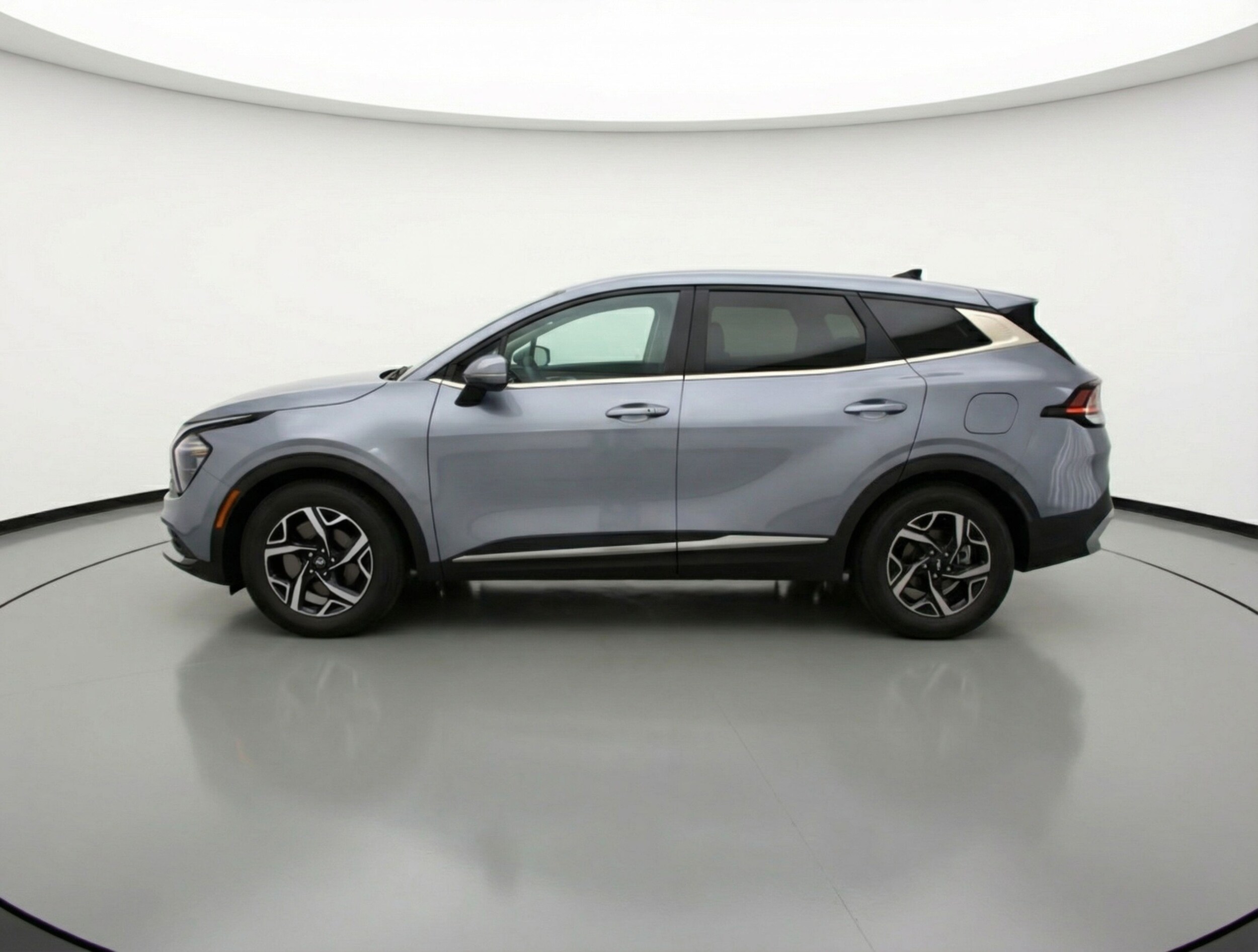 Thumbnail: 2025 Kia Sportage - 4