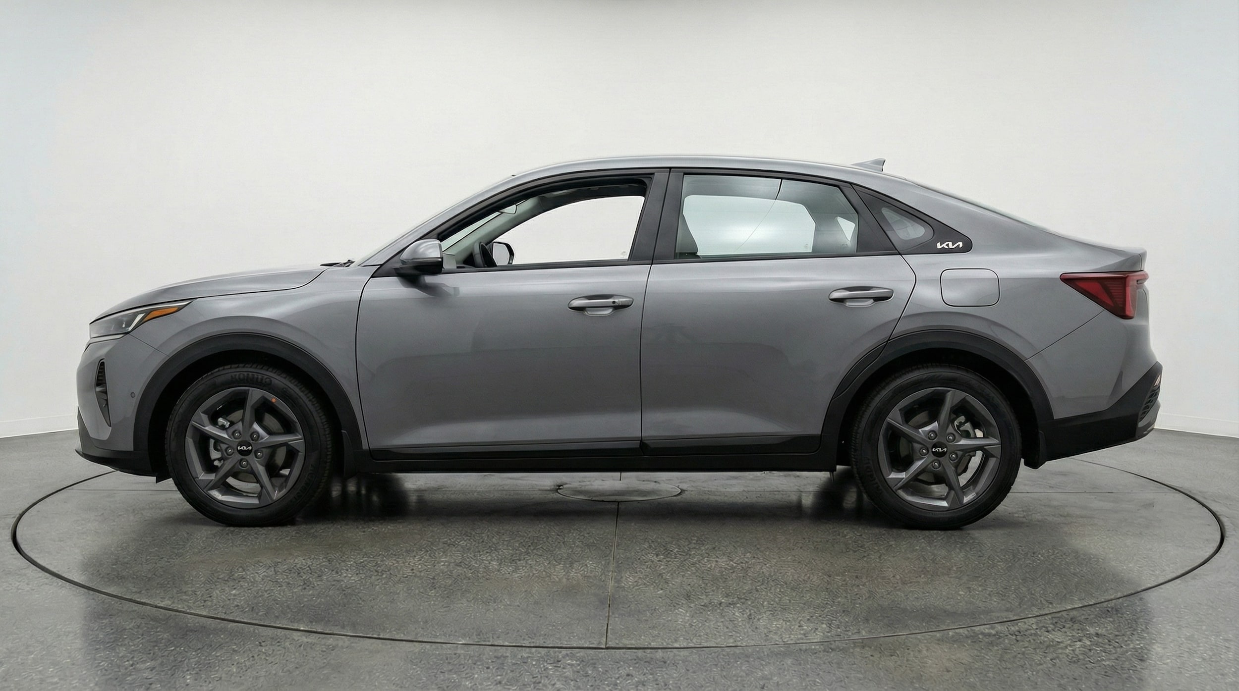 Thumbnail: 2025 Kia K4 - 4