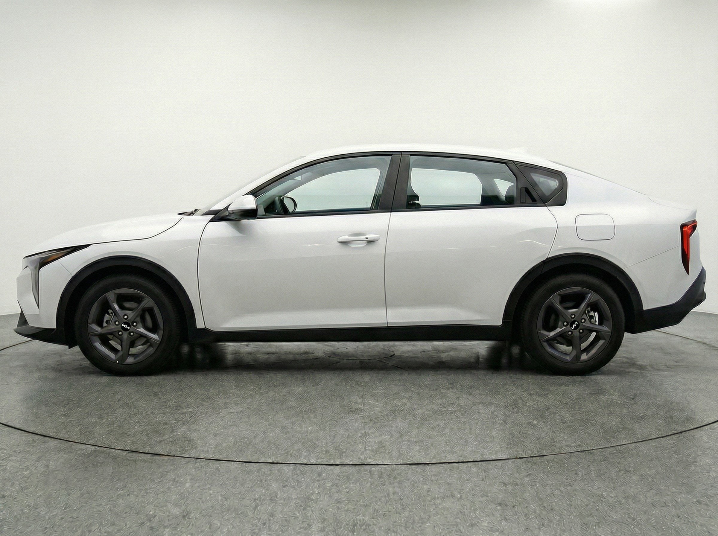 Thumbnail: 2025 Kia K4 - 5