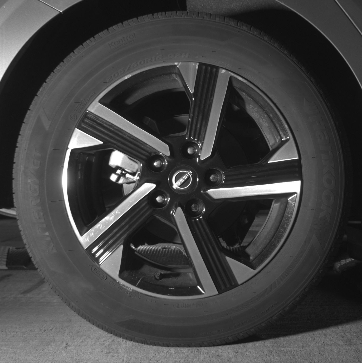 Thumbnail: 2025 Nissan Sentra - 12