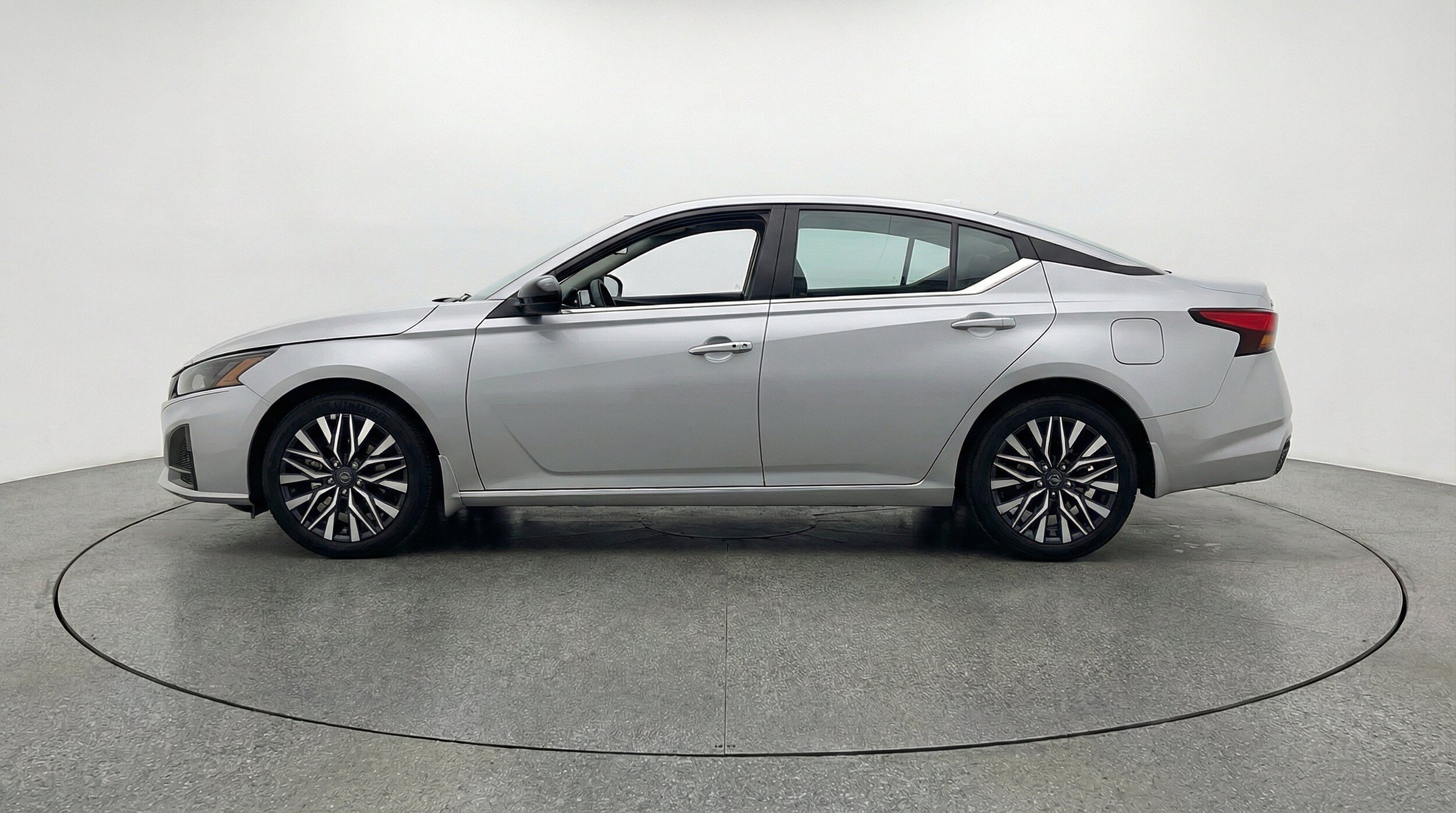 Thumbnail: 2026 Nissan Altima - 5