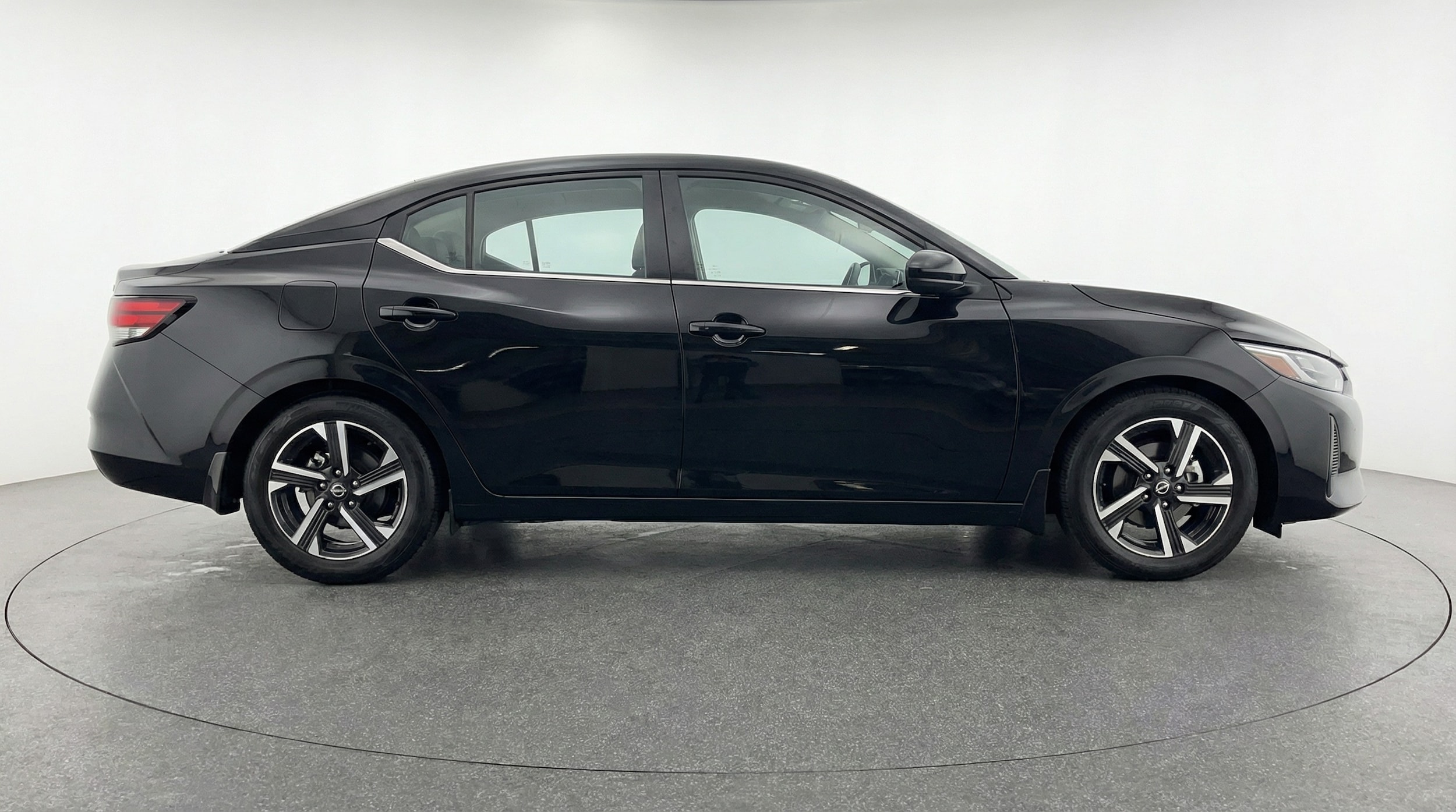 Thumbnail: 2025 Nissan Sentra - 8