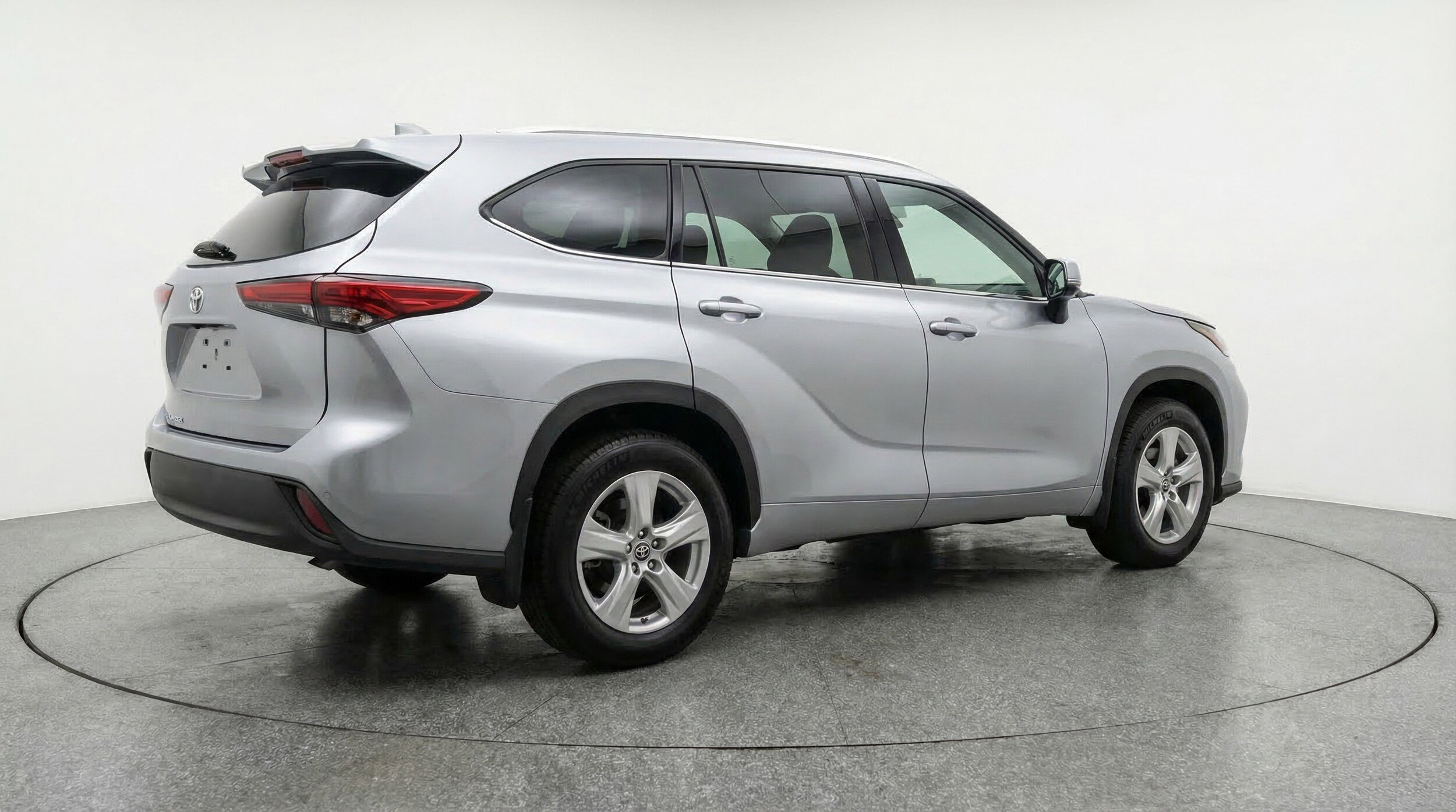 Thumbnail: 2025 Toyota Highlander - 9