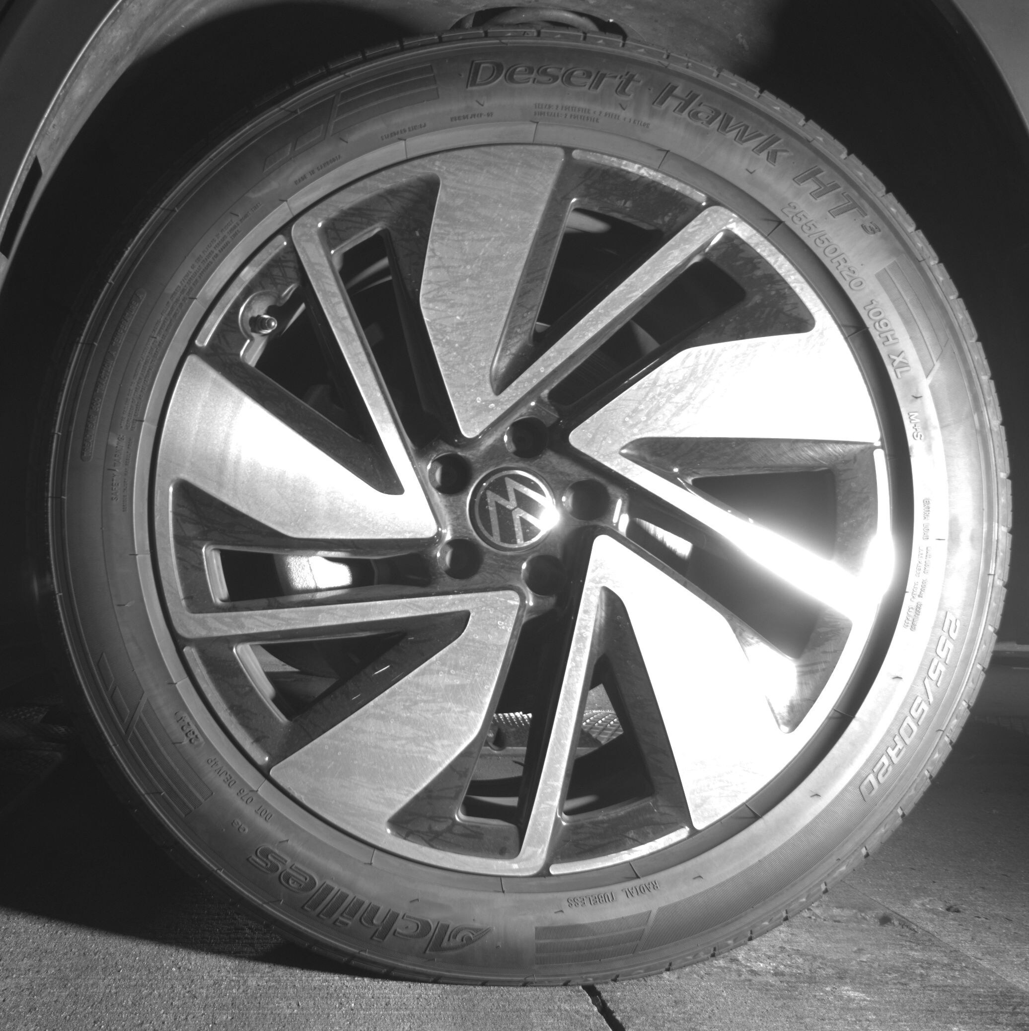 Thumbnail: 2024 Volkswagen Atlas - 9