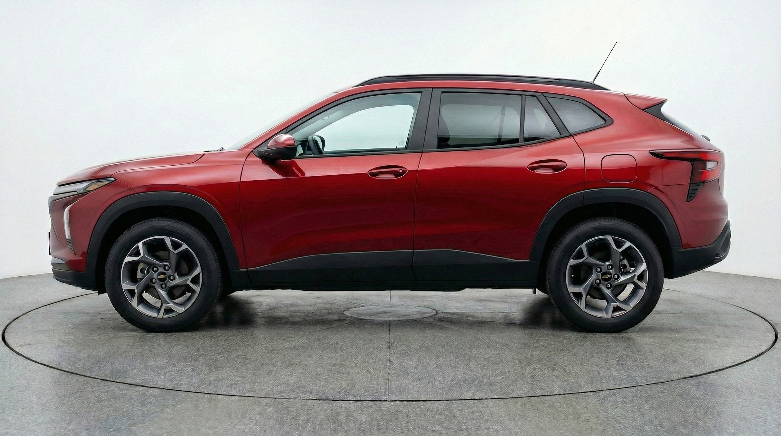 Thumbnail: 2025 Chevrolet Trax - 5