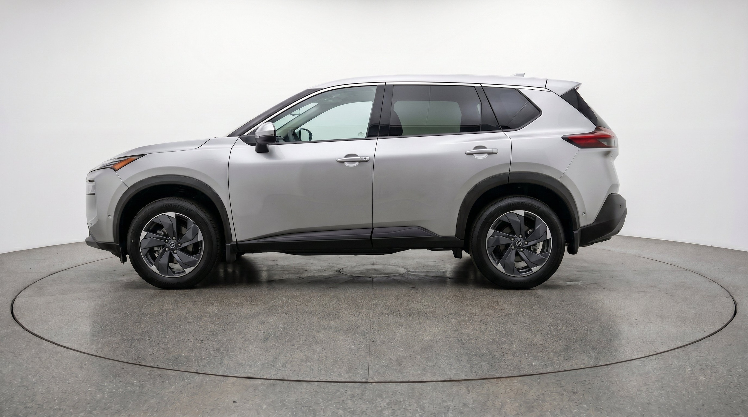 Thumbnail: 2025 Nissan Rogue - 5