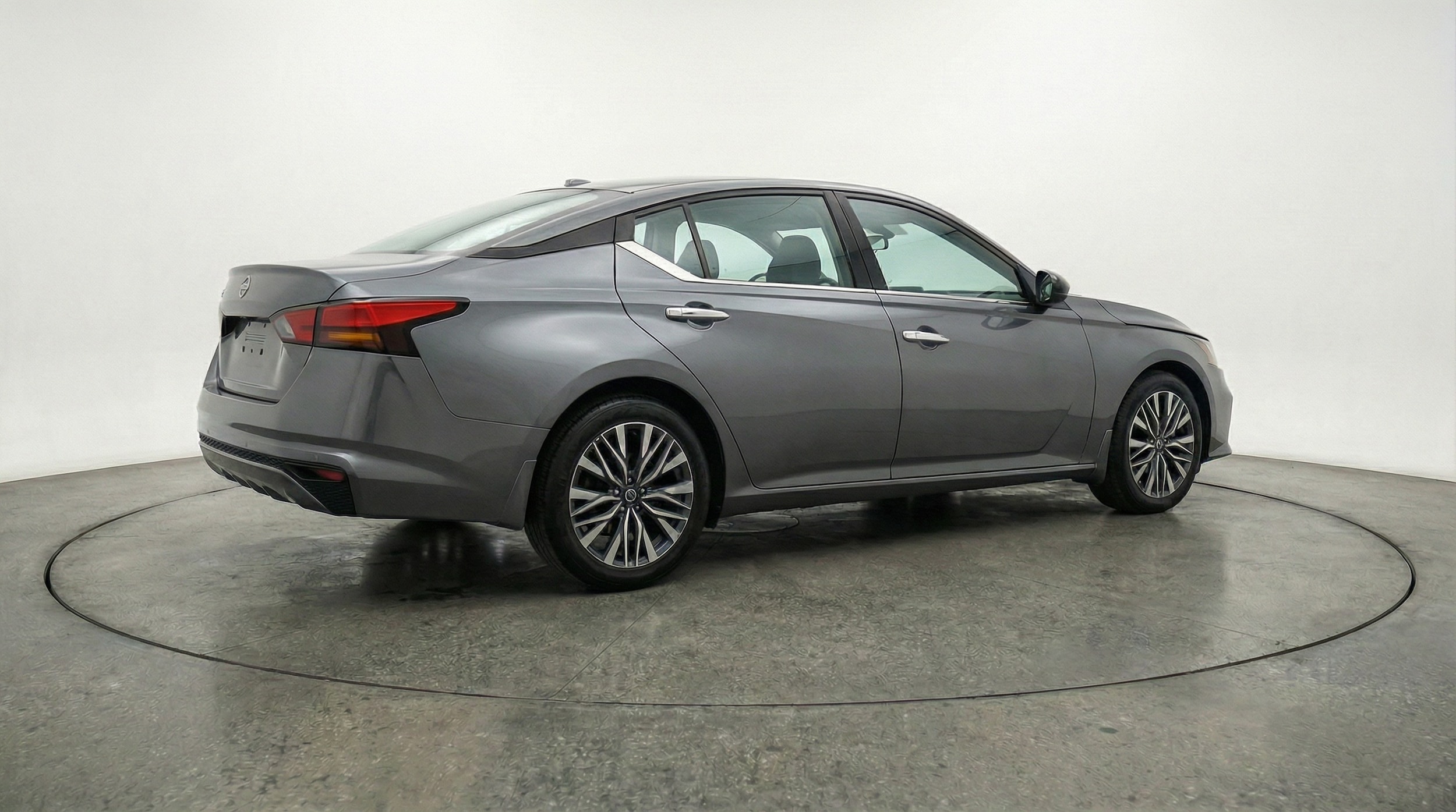 Thumbnail: 2025 Nissan Altima - 7