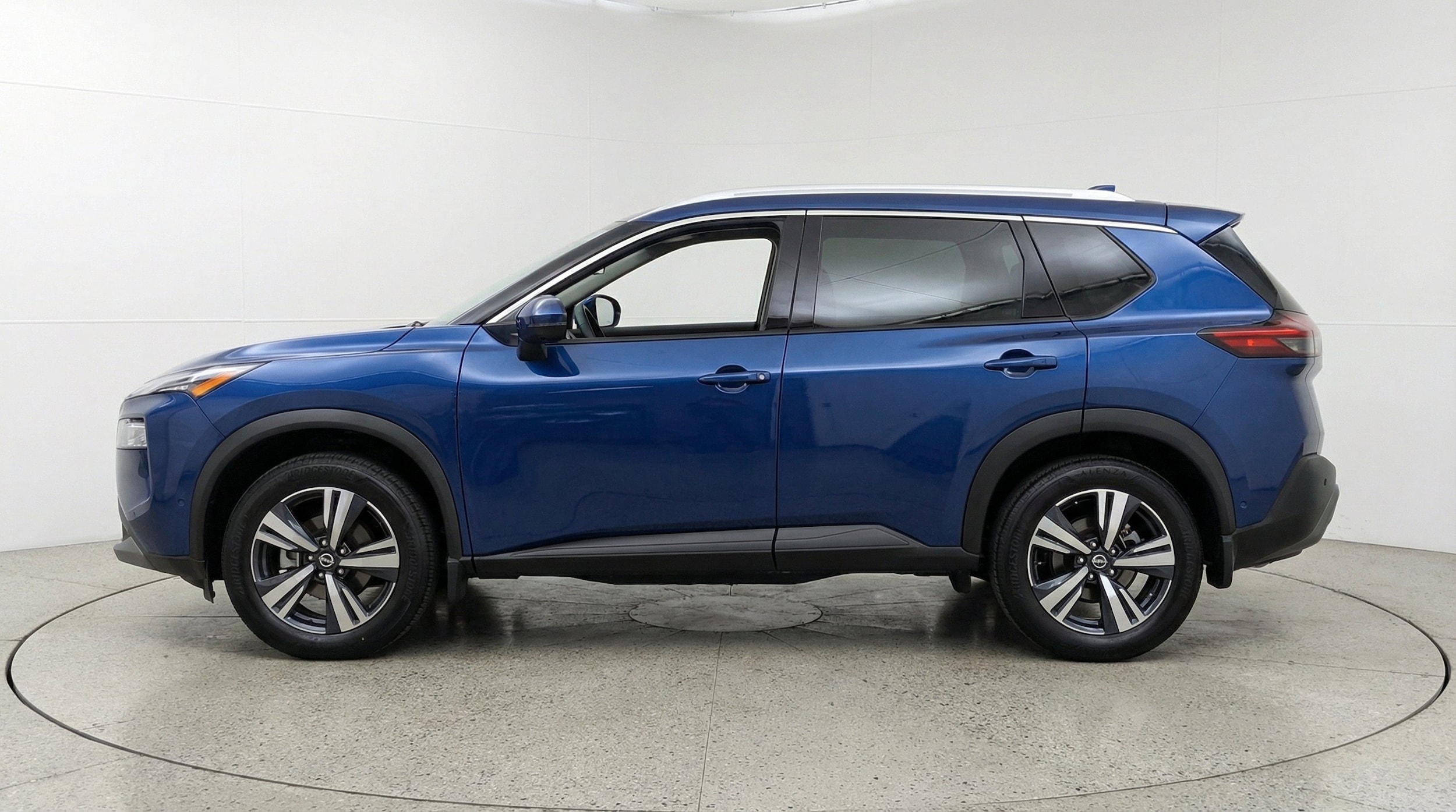Thumbnail: 2026 Nissan Rogue - 5