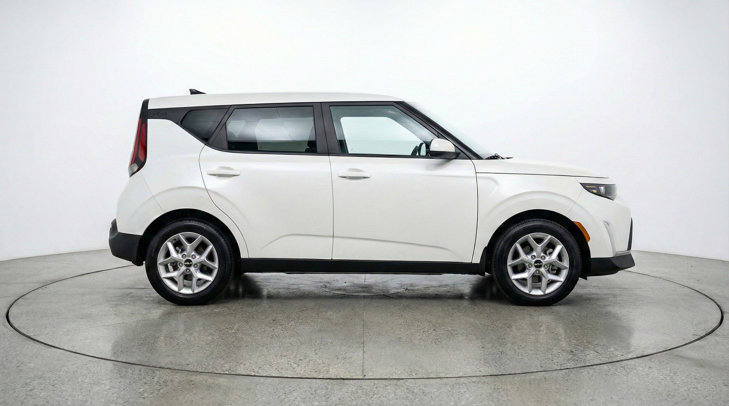 Thumbnail: 2025 Kia Soul - 11