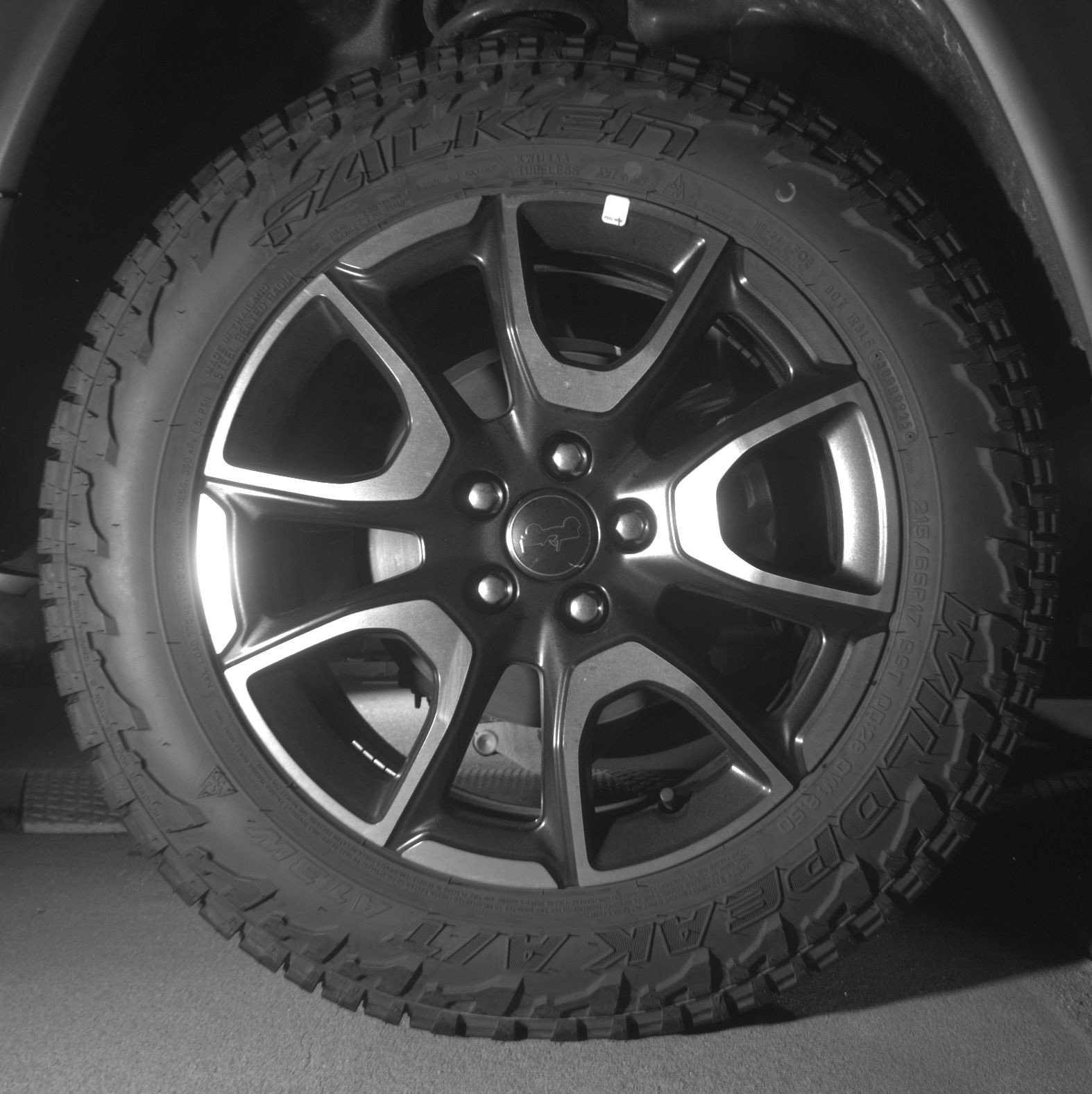 Thumbnail: 2025 Jeep Compass - 15