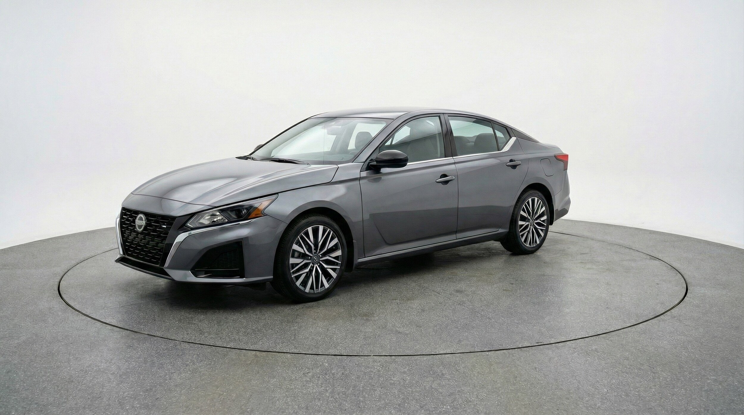 Thumbnail: 2025 Nissan Altima - 3