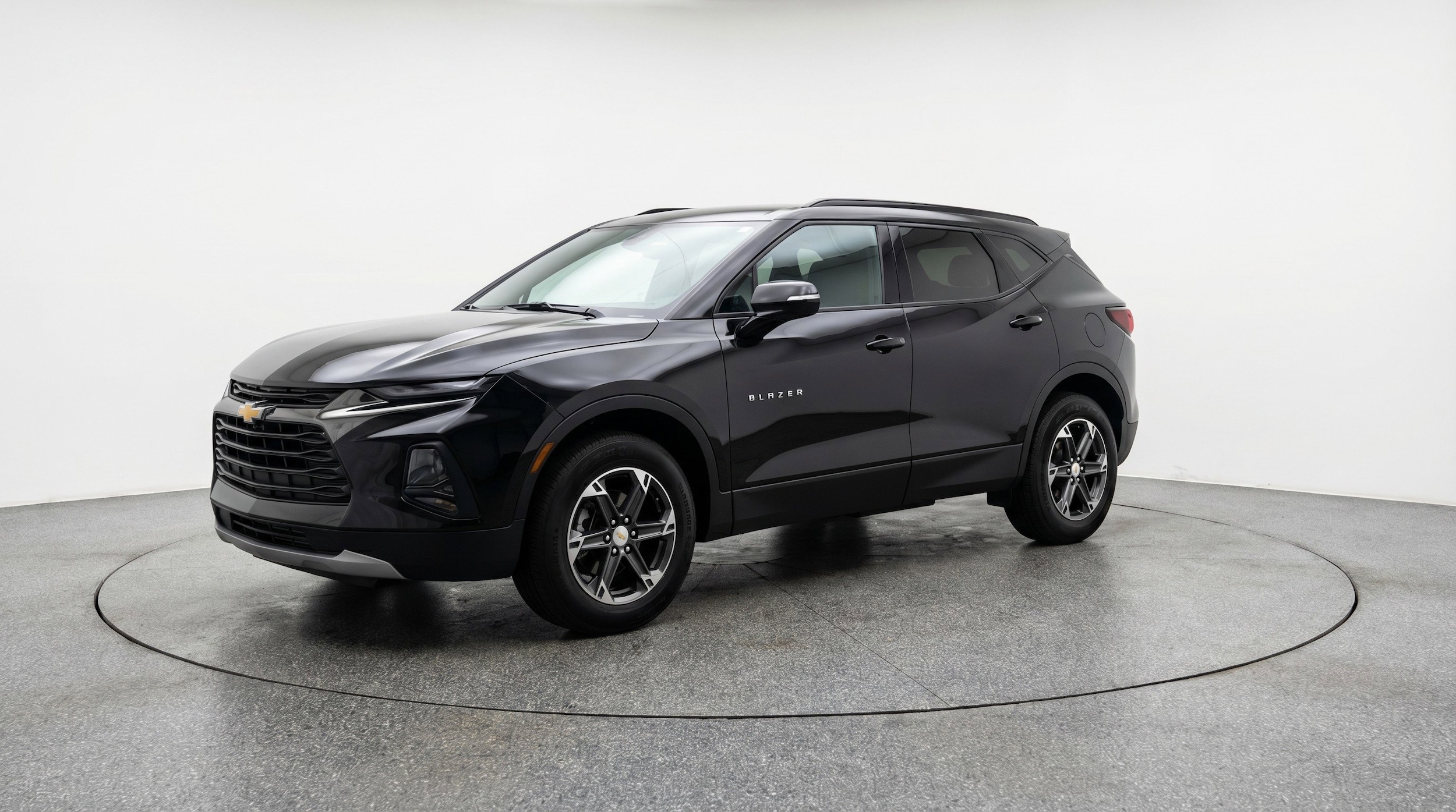 Thumbnail: 2025 Chevrolet Blazer - 3