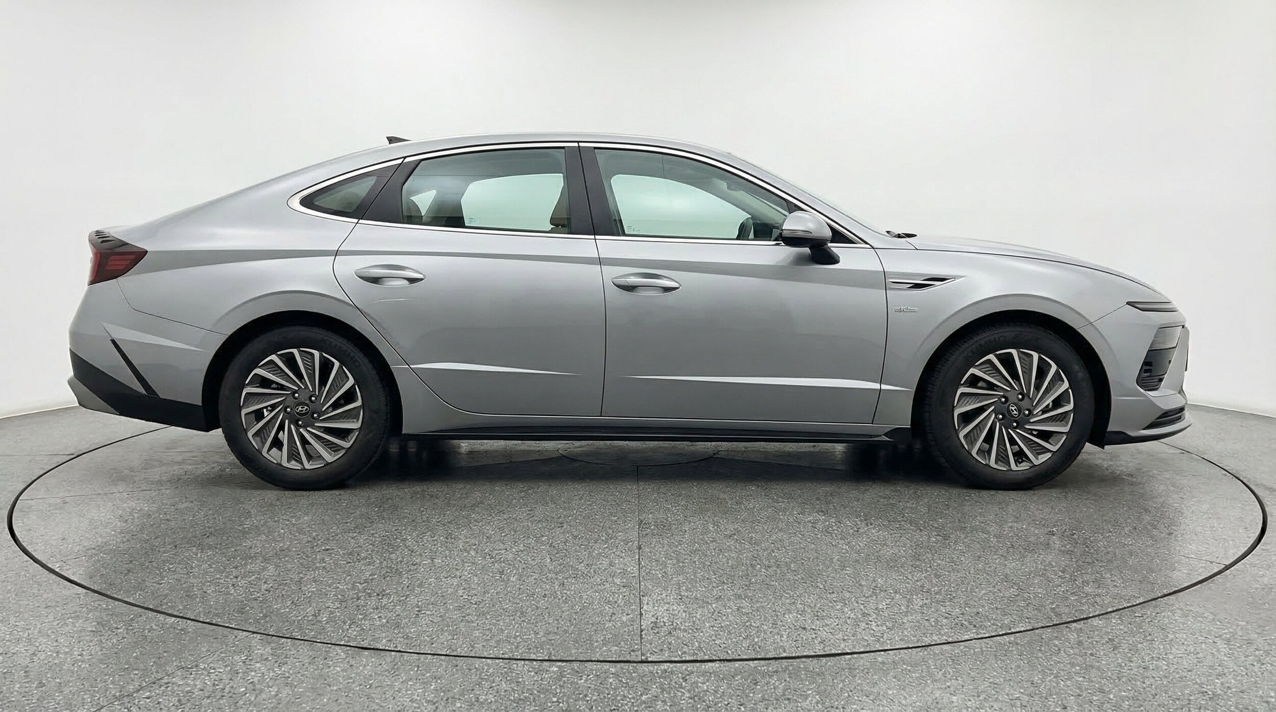 Thumbnail: 2025 Hyundai Sonata - 11
