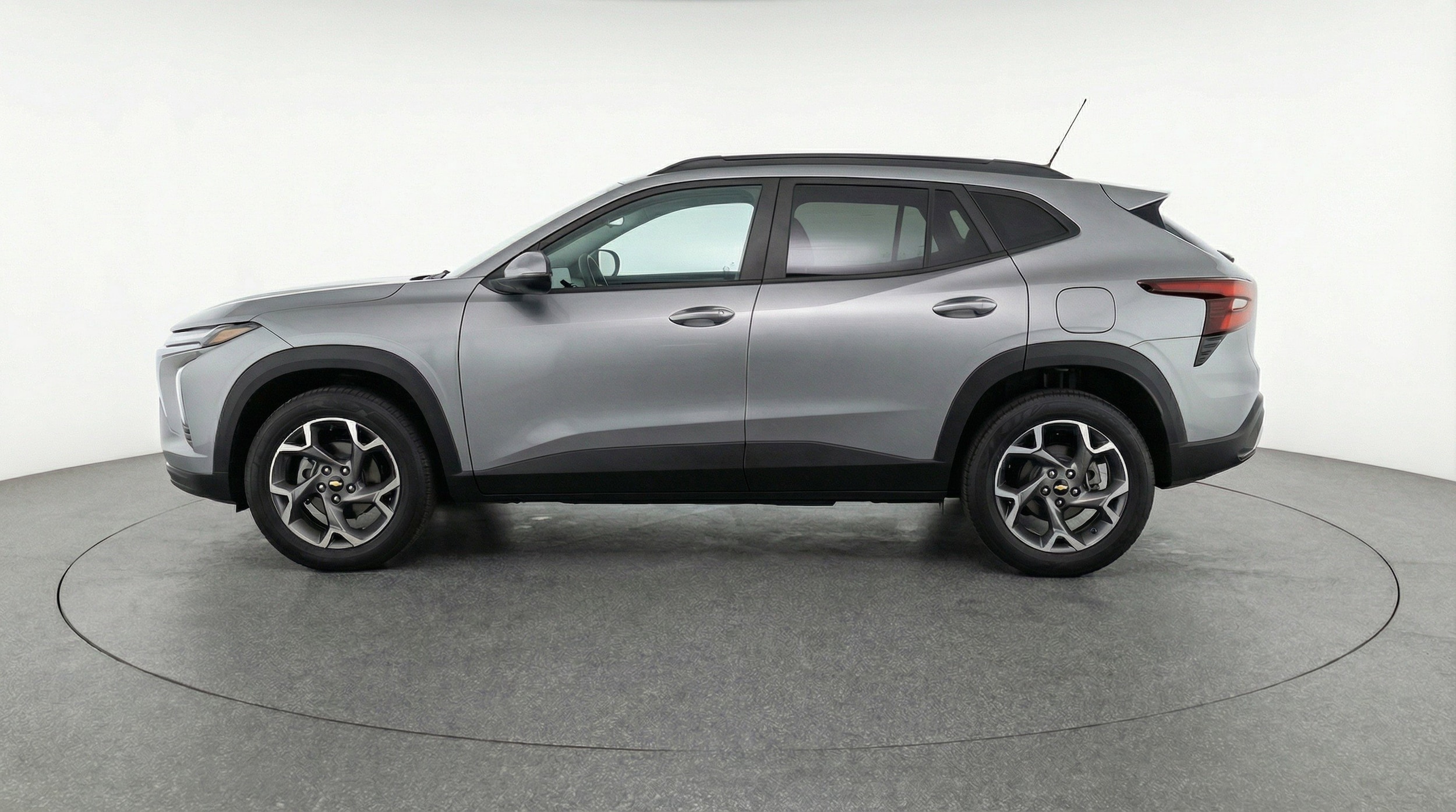 Thumbnail: 2025 Chevrolet Trax - 5