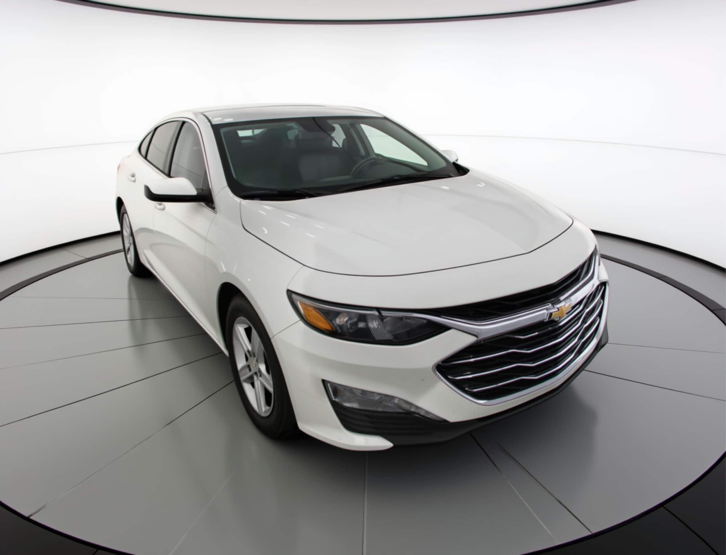 Thumbnail: 2024 Chevrolet Malibu - 1