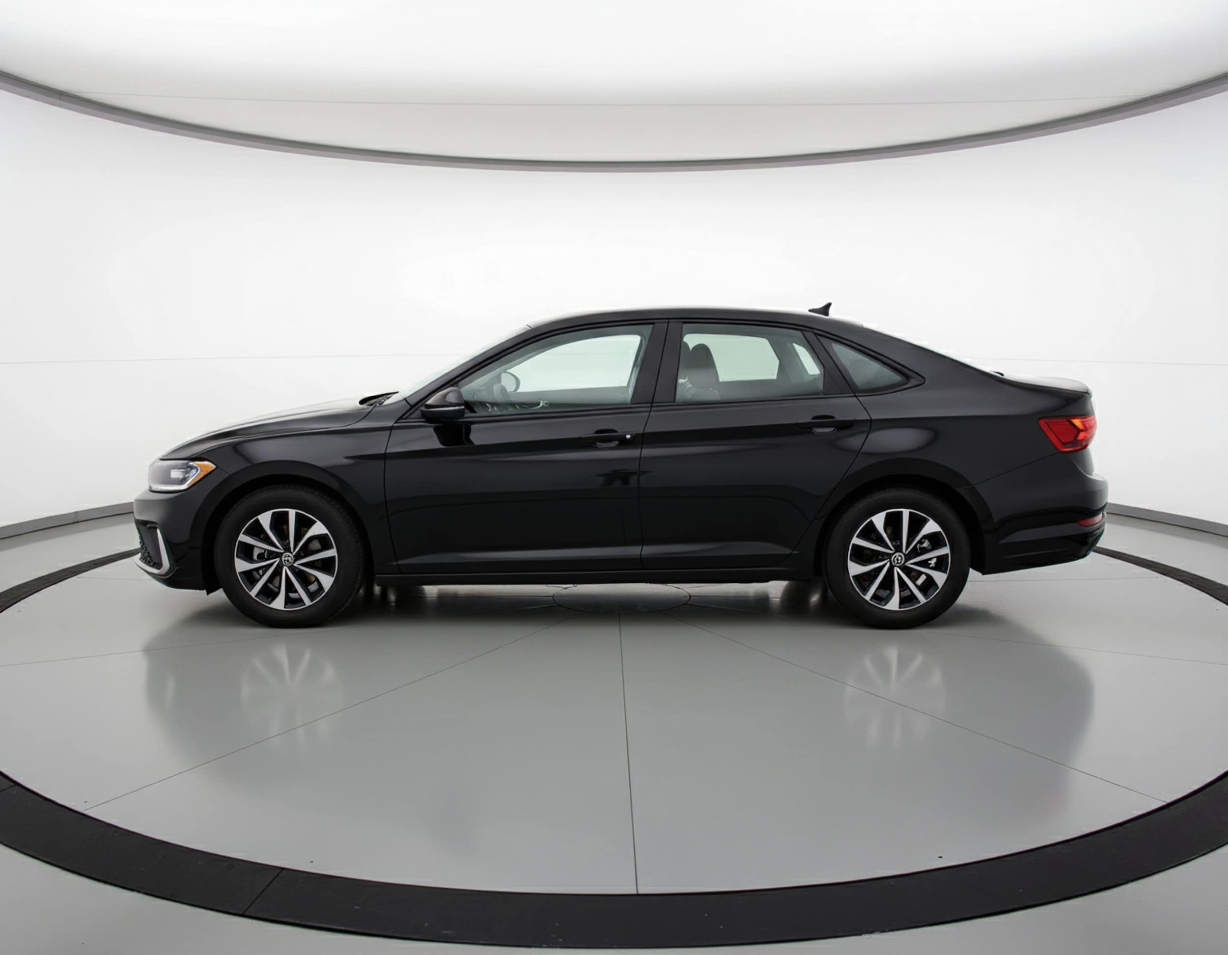 Thumbnail: 2025 Volkswagen Jetta - 4