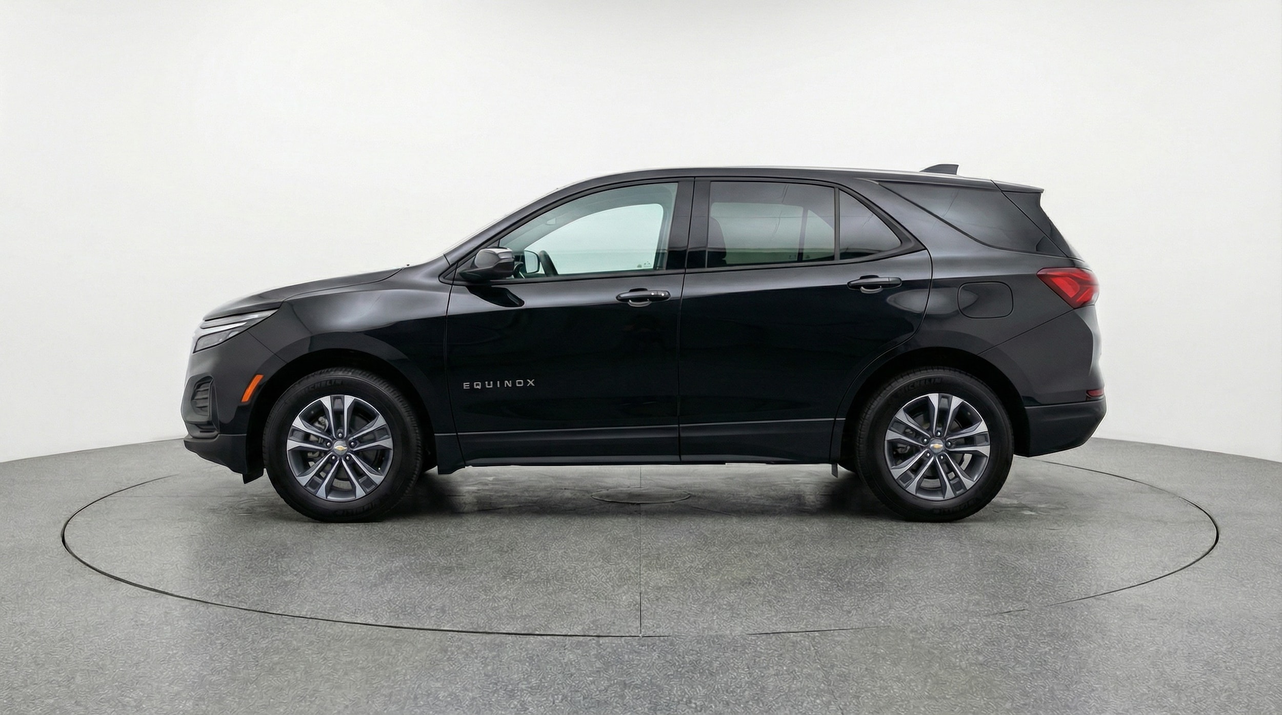 Thumbnail: 2025 Chevrolet Equinox - 4