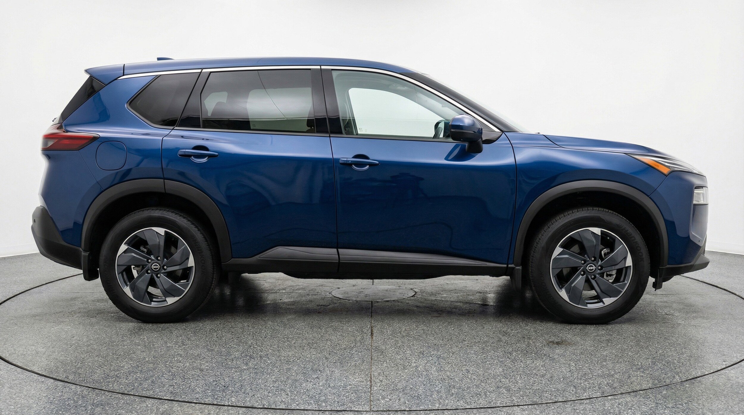 Thumbnail: 2025 Nissan Rogue - 11