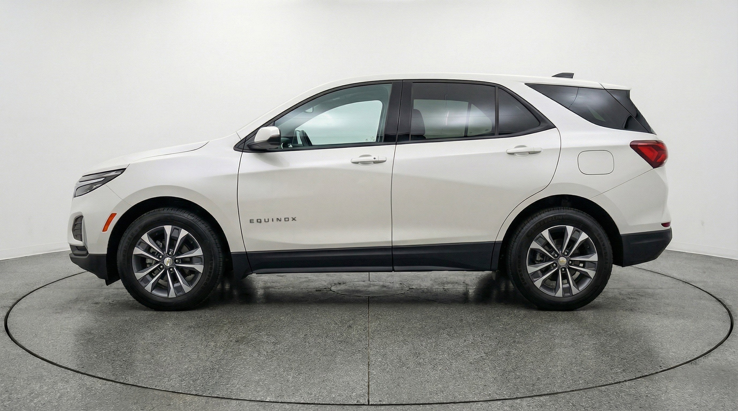 Thumbnail: 2025 Chevrolet Equinox - 5