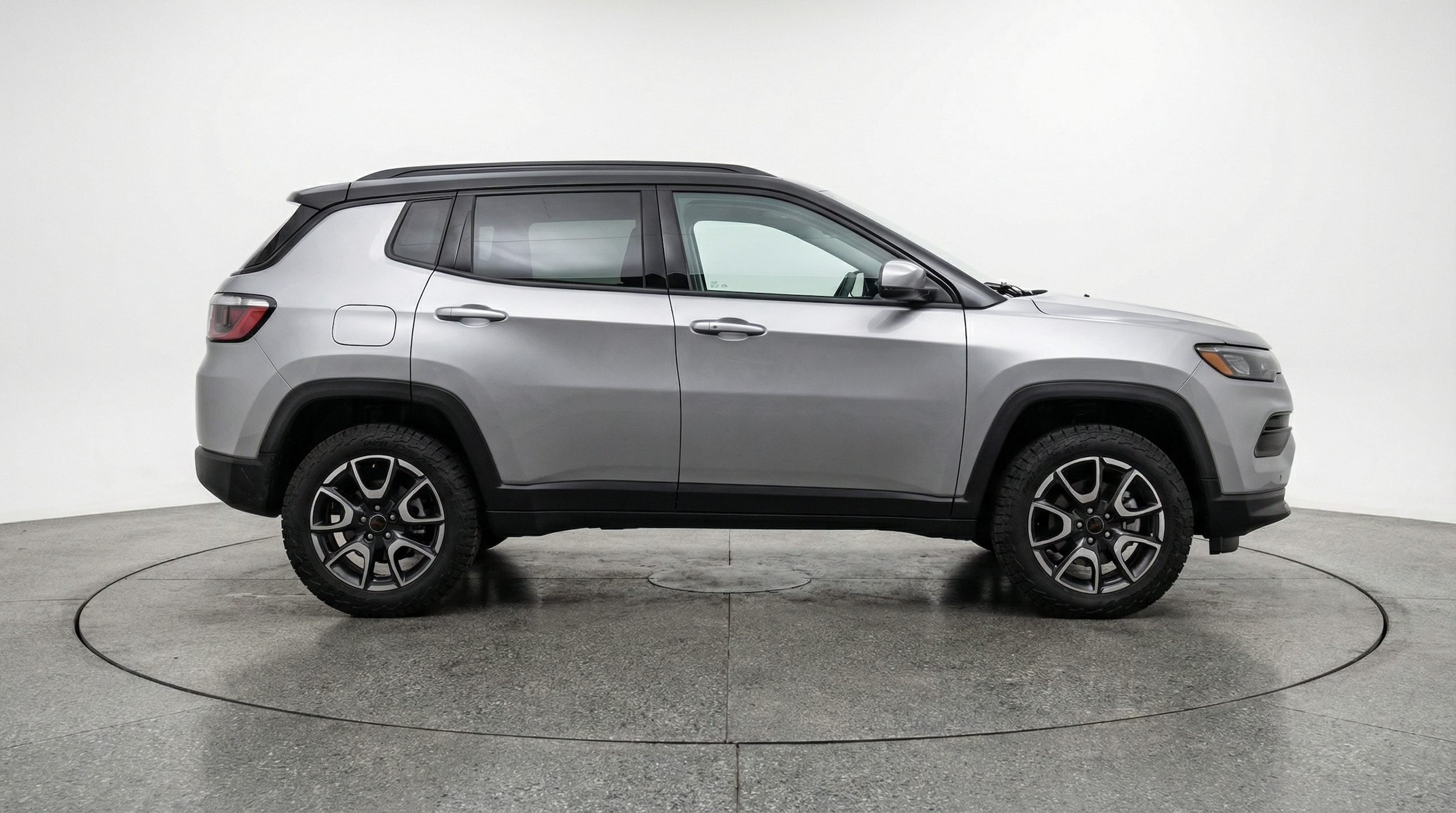 Thumbnail: 2025 Jeep Compass - 8