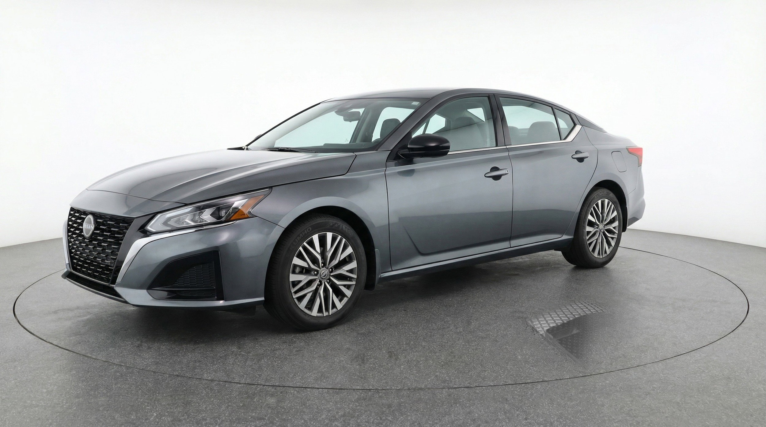 Thumbnail: 2025 Nissan Altima - 3