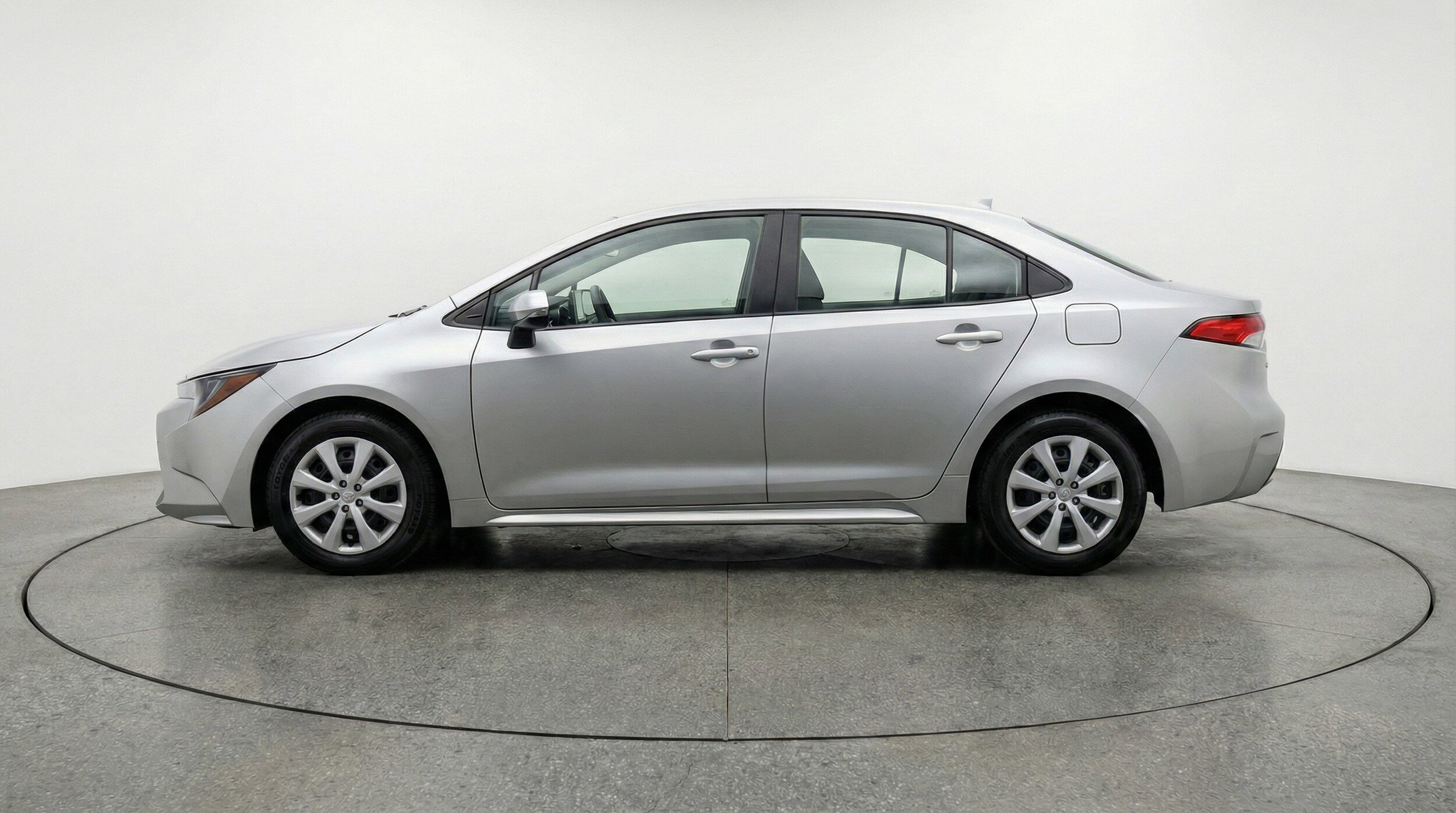 Thumbnail: 2025 Toyota Corolla - 5