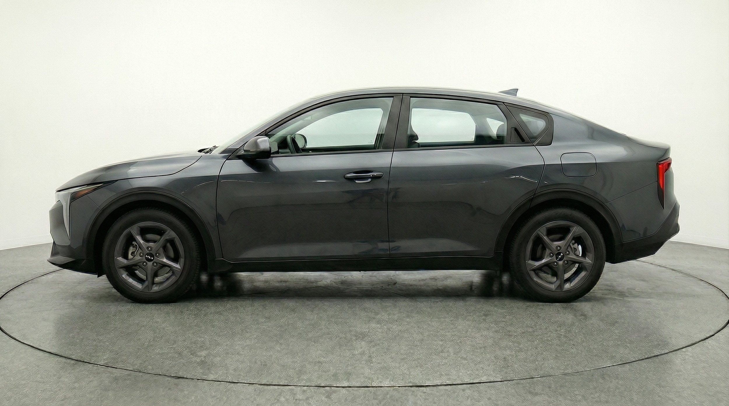 Thumbnail: 2025 Kia K4 - 4