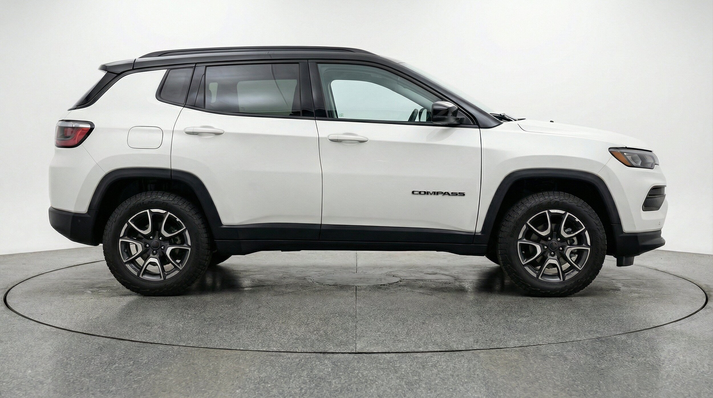 Thumbnail: 2025 Jeep Compass - 11