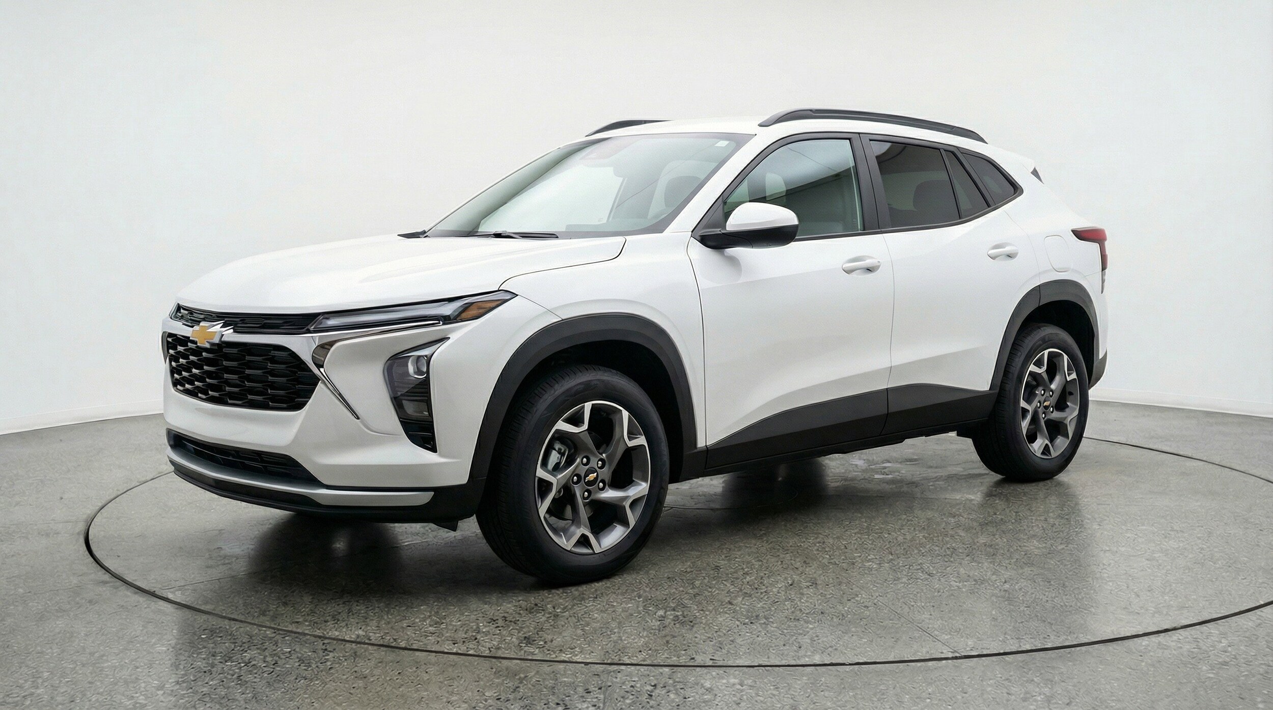 Thumbnail: 2025 Chevrolet Trax - 3