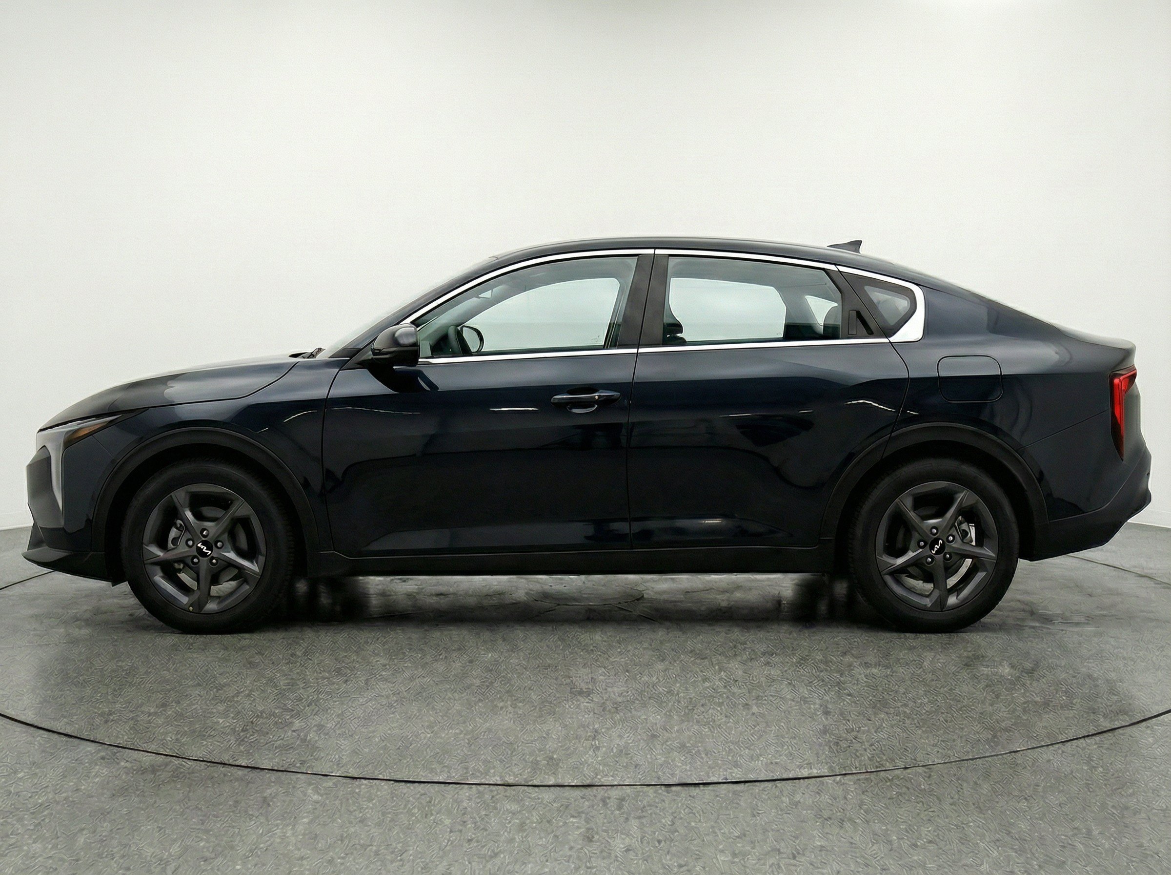 Thumbnail: 2025 Kia K4 - 5