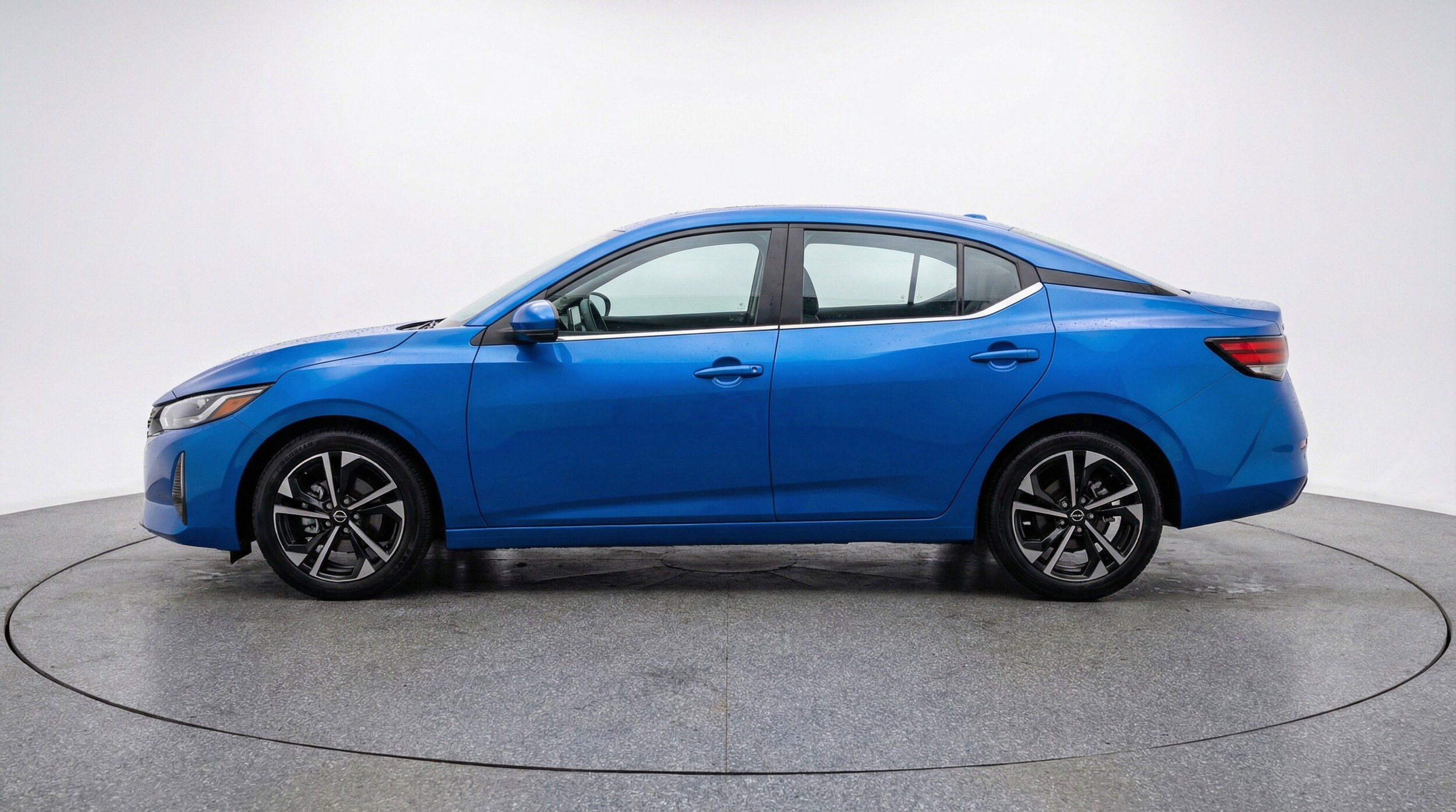 Thumbnail: 2025 Nissan Sentra - 5