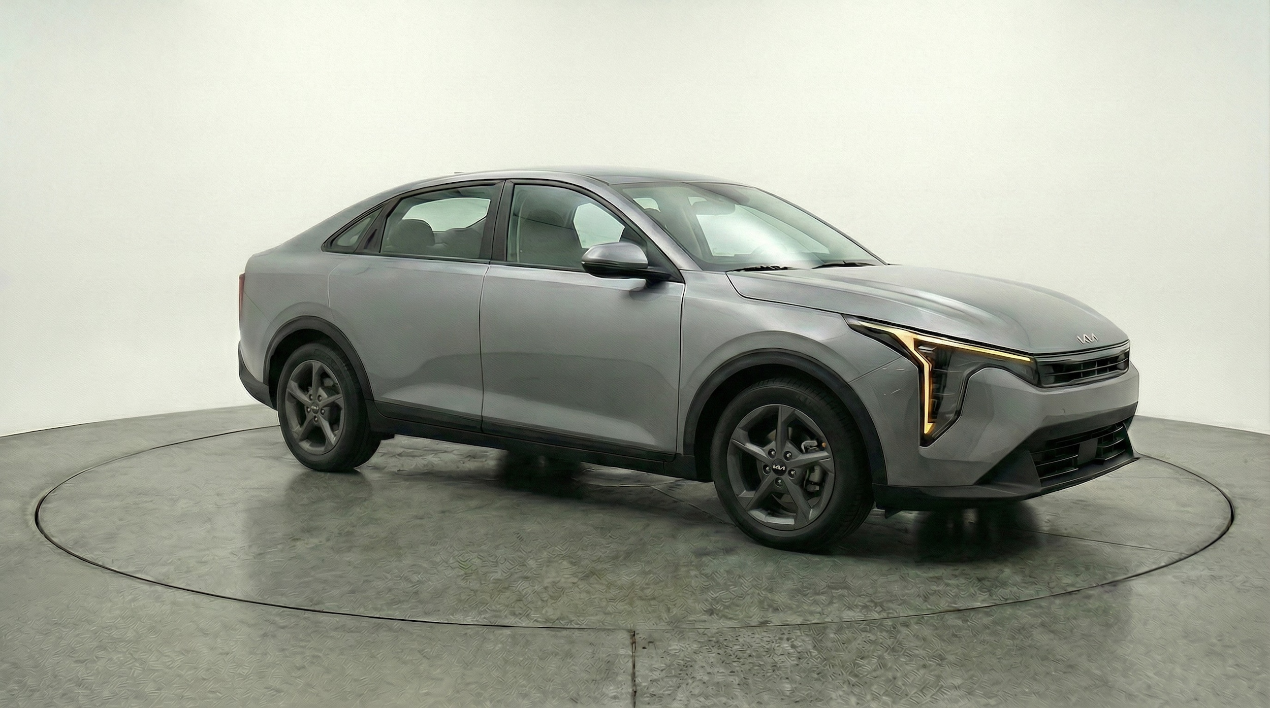 Thumbnail: 2025 Kia K4 - 1