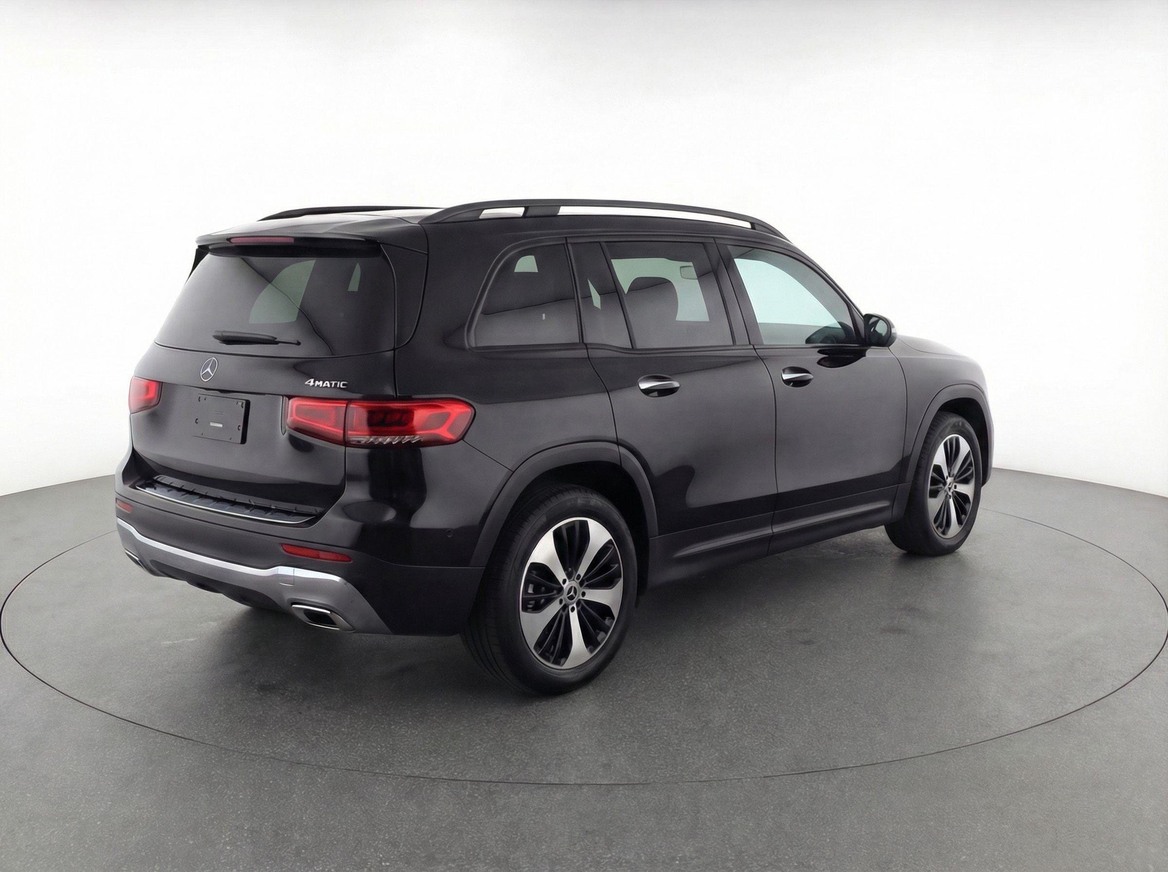 Thumbnail: 2025 Mercedes-Benz GLB - 7