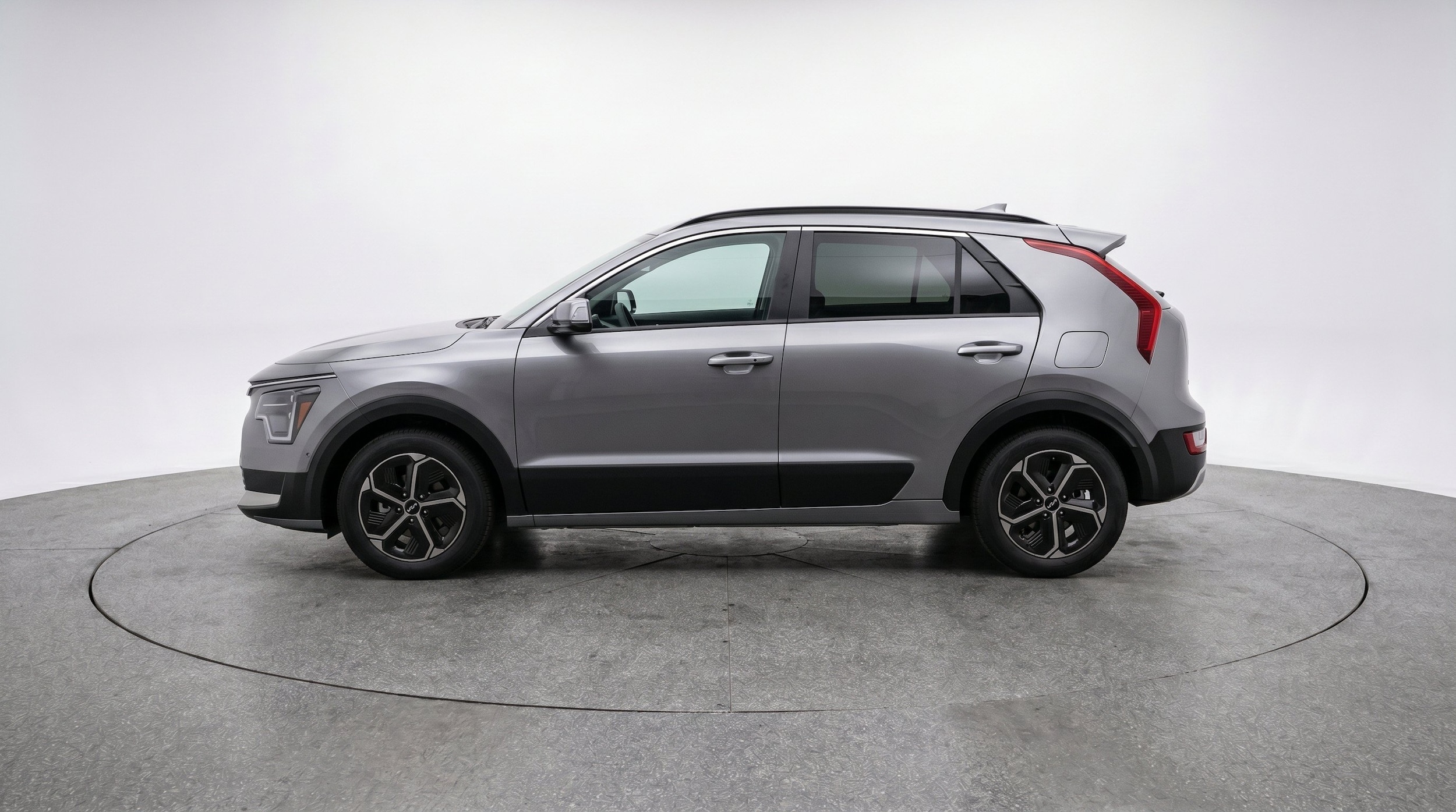 Thumbnail: 2026 Kia Niro - 5