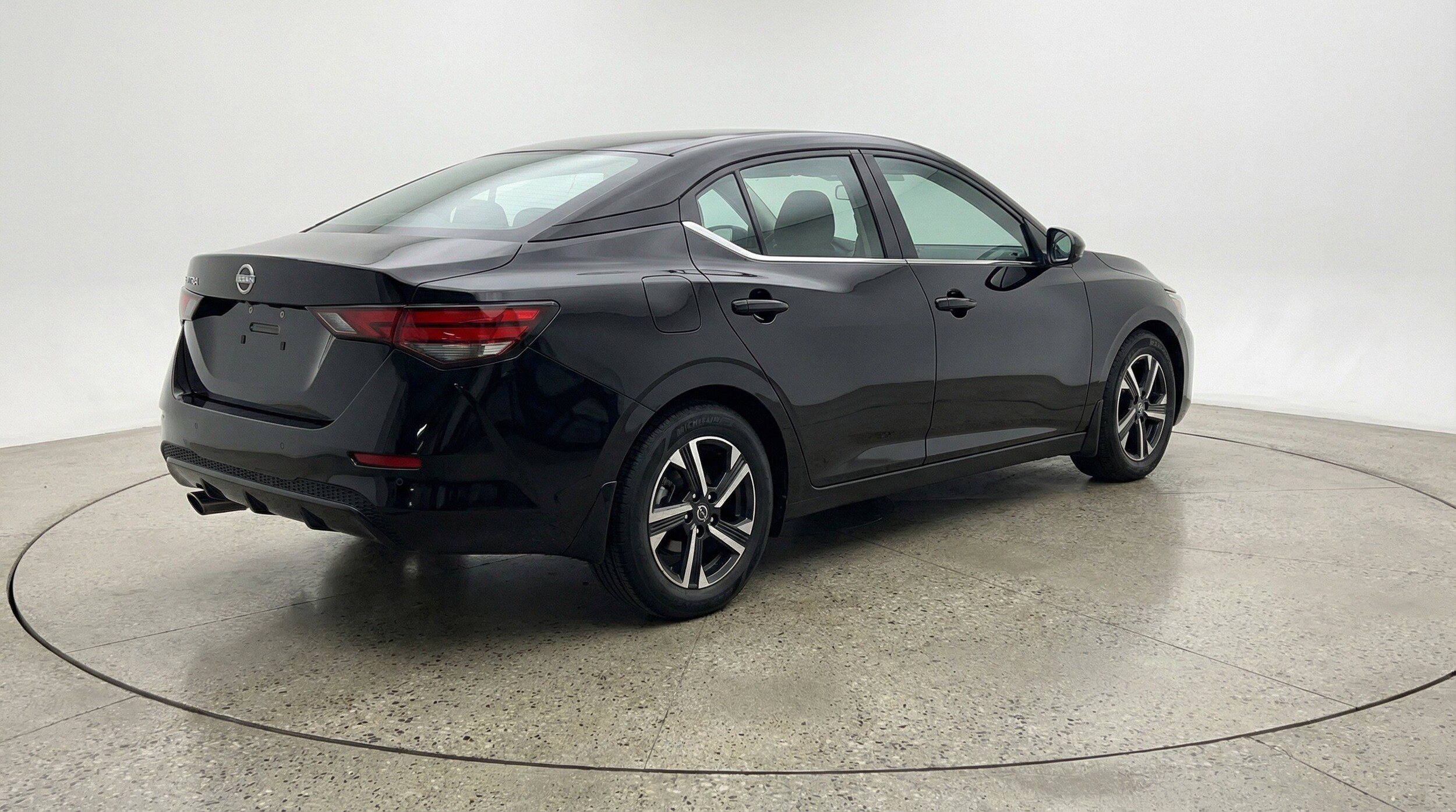 Thumbnail: 2025 Nissan Sentra - 9