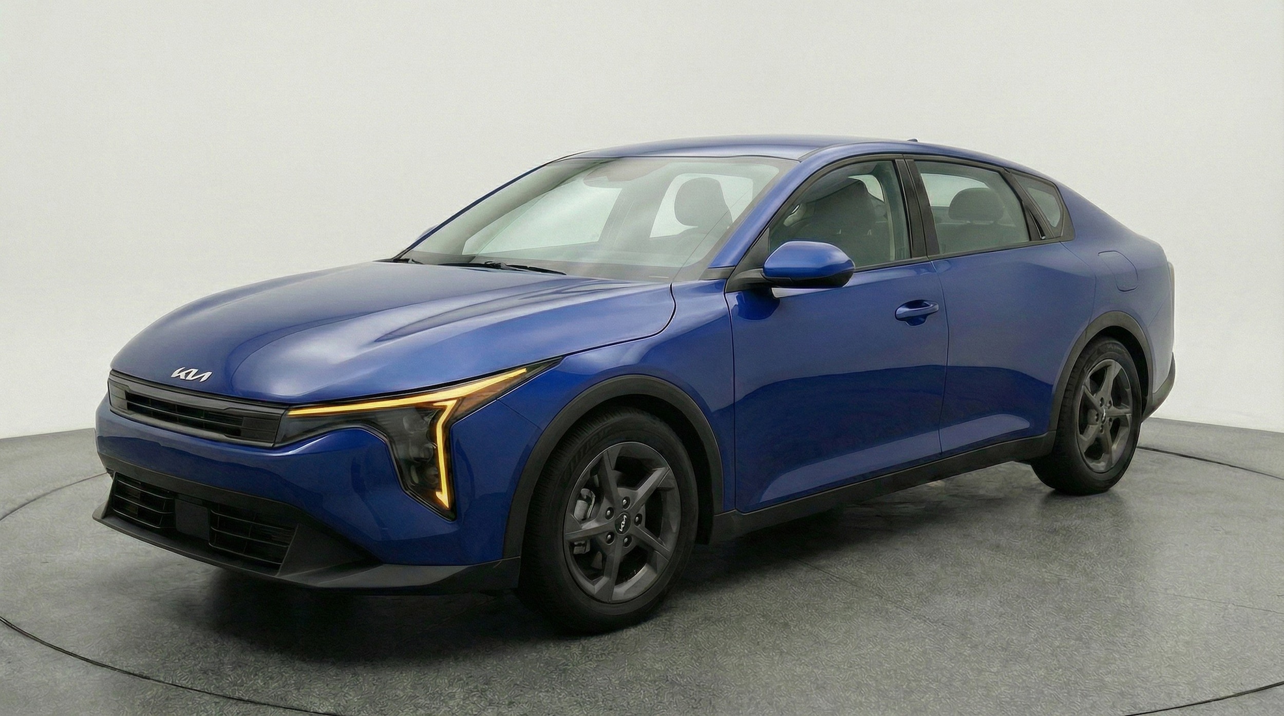 Thumbnail: 2025 Kia K4 - 3