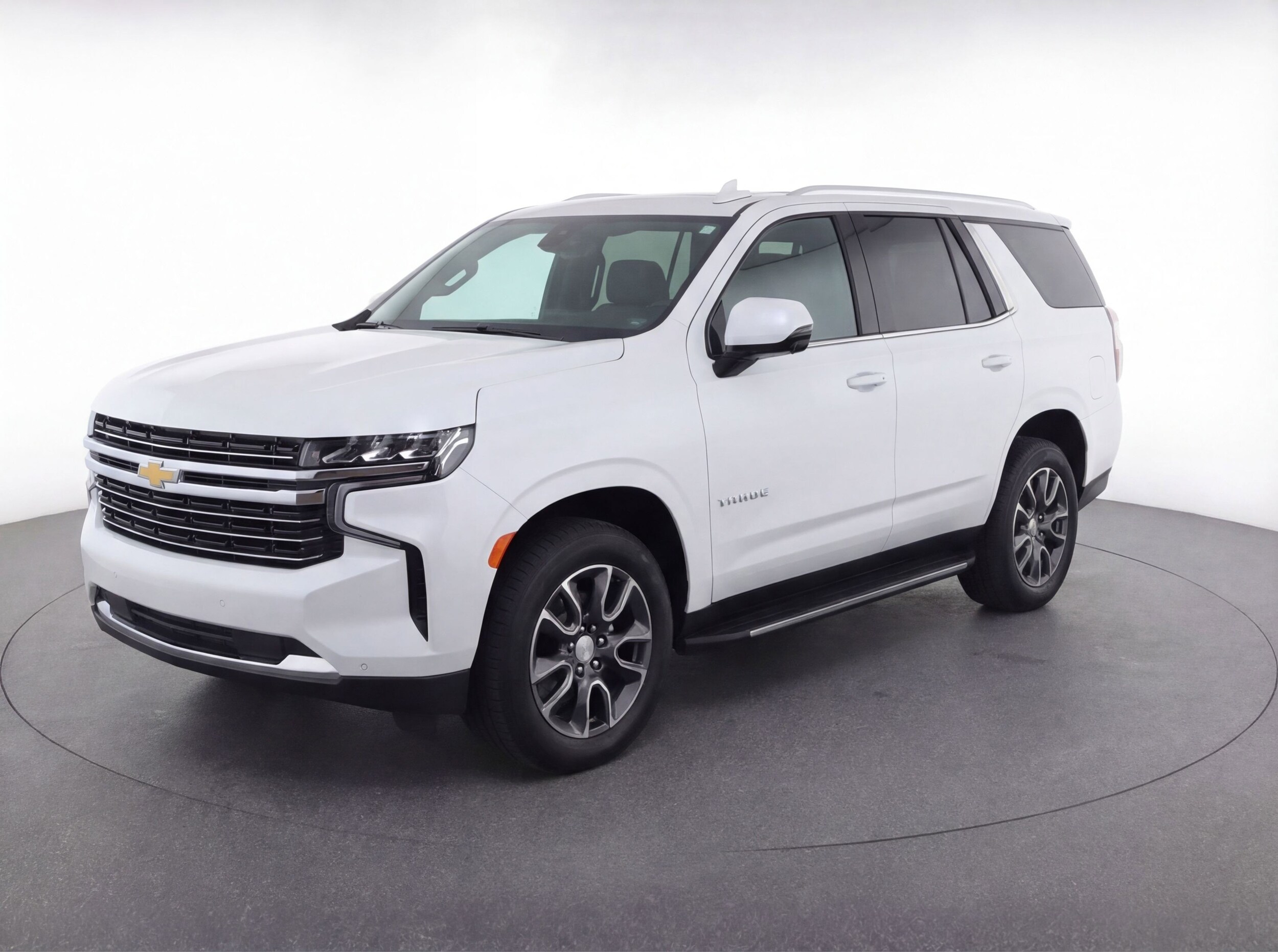 Thumbnail: 2024 Chevrolet Tahoe - 3