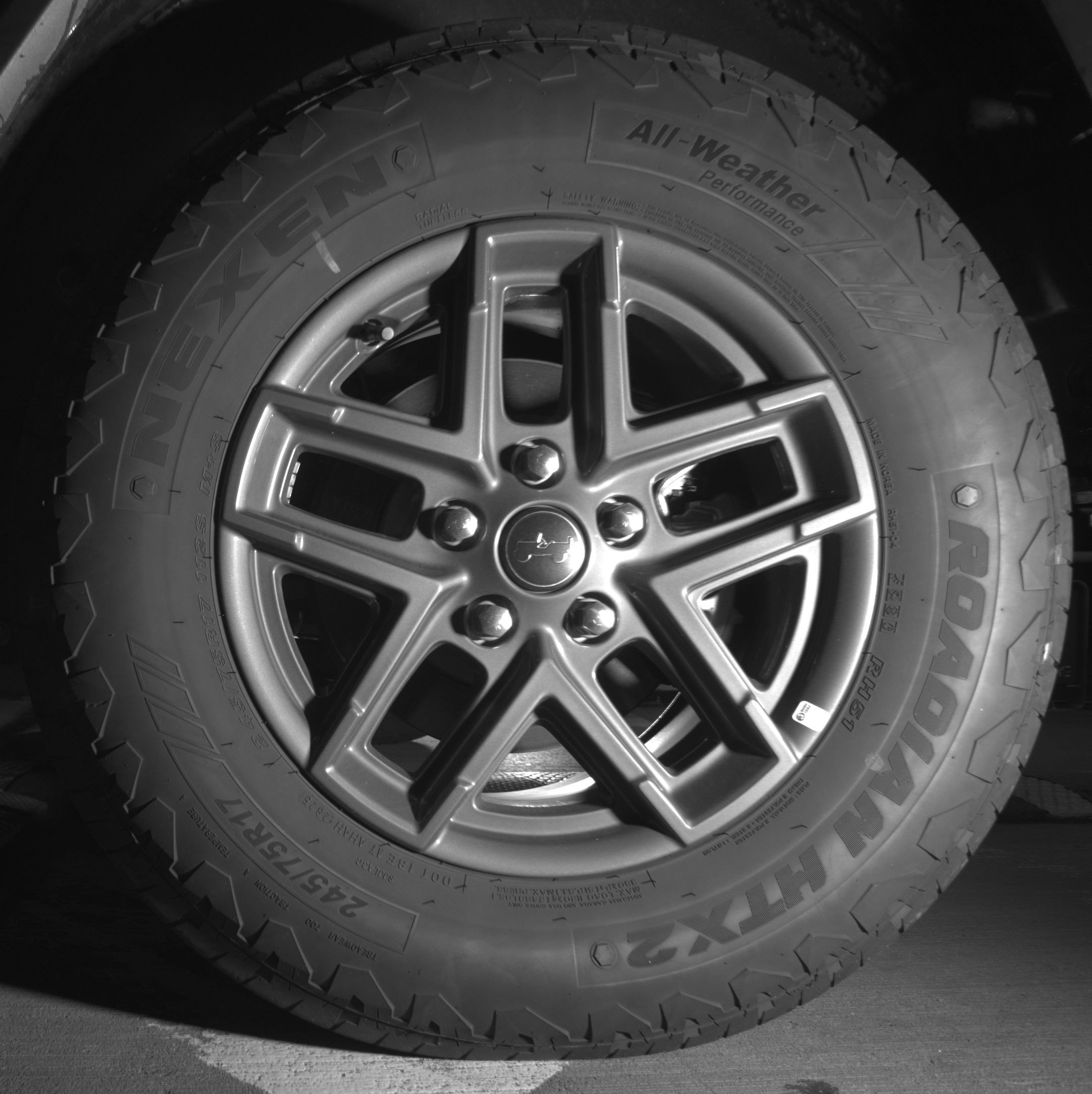 Thumbnail: 2025 Jeep Wrangler - 14