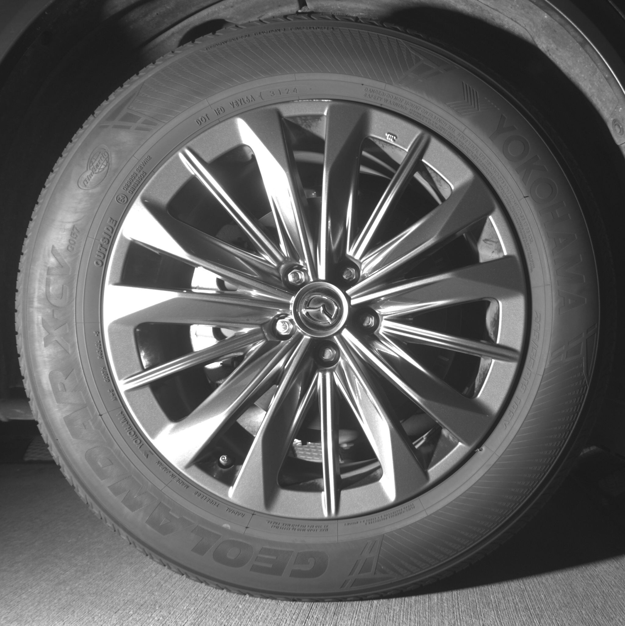 Thumbnail: 2025 Mazda CX-70 - 10