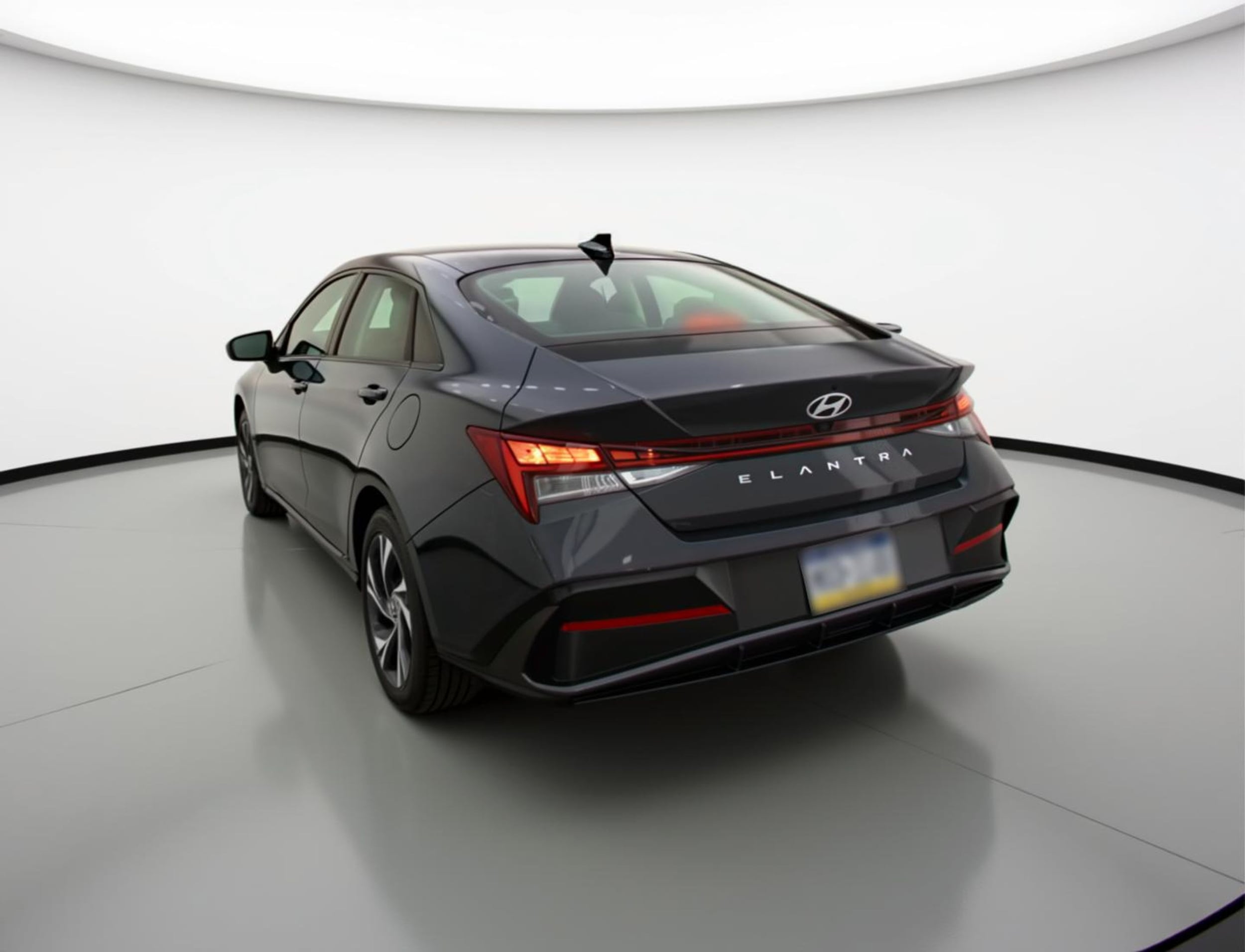 Thumbnail: 2025 Hyundai Elantra - 5