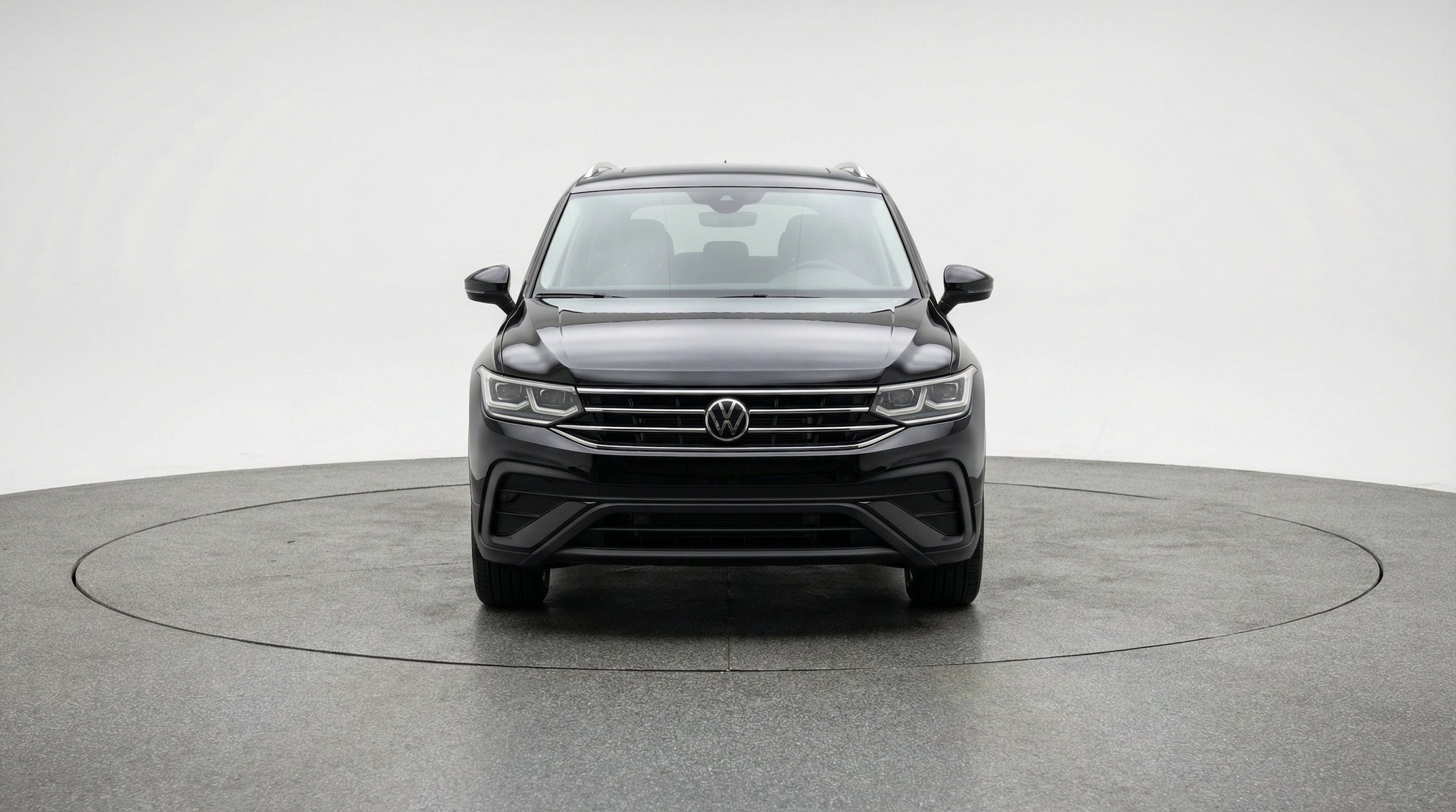 Thumbnail: 2026 Volkswagen Tiguan - 2