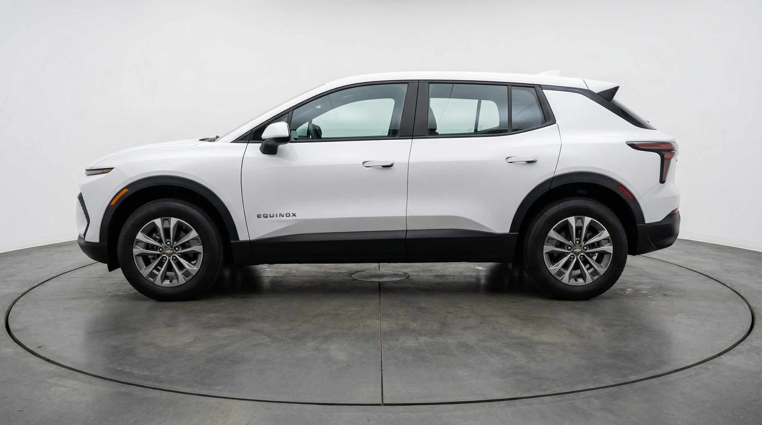 Thumbnail: 2025 Chevrolet Equinox - 4