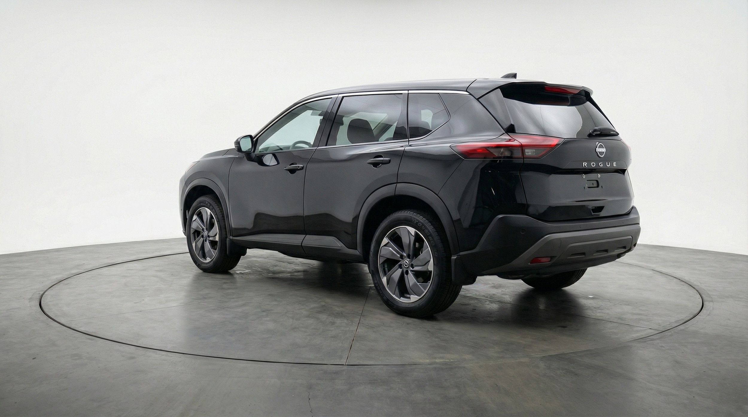 Thumbnail: 2025 Nissan Rogue - 5
