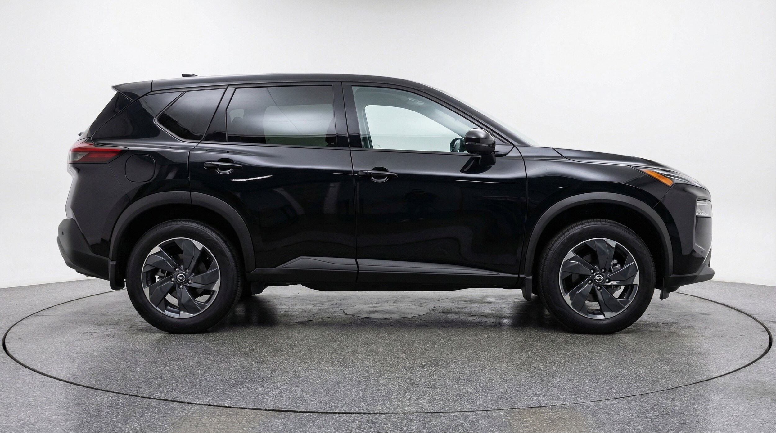 Thumbnail: 2025 Nissan Rogue - 11