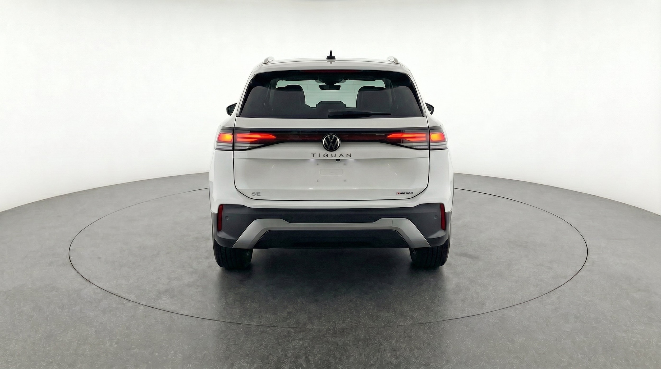 Thumbnail: 2026 Volkswagen Tiguan - 7