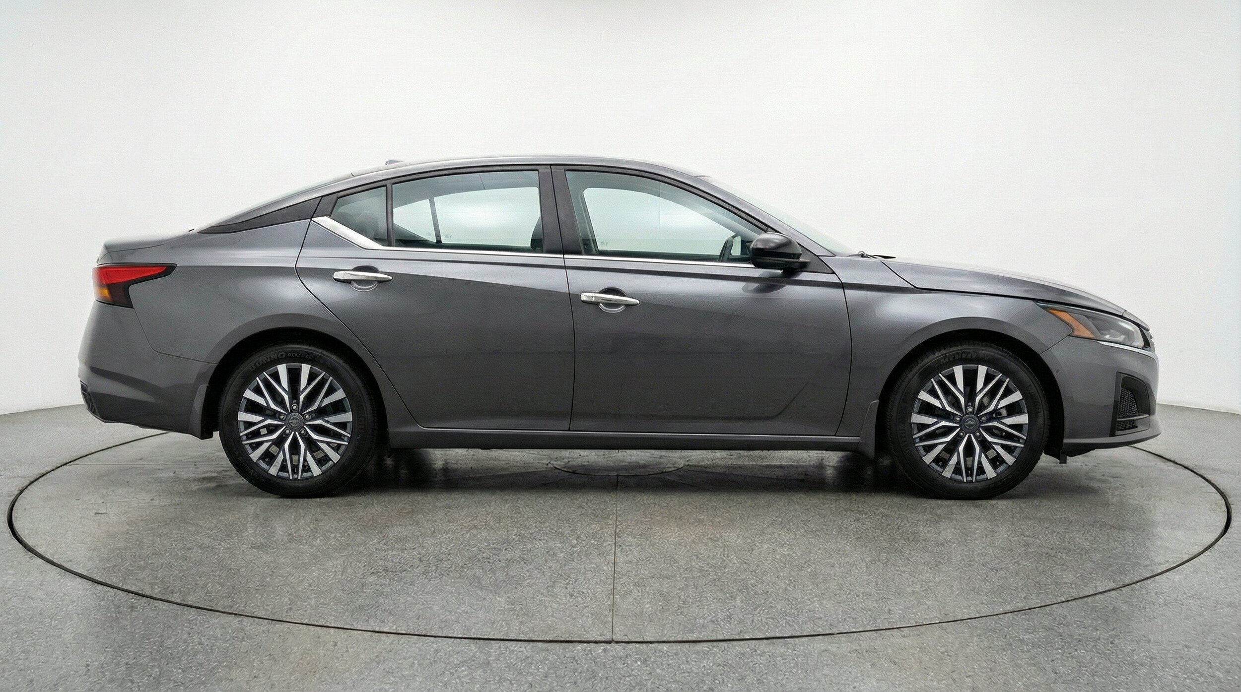 Thumbnail: 2025 Nissan Altima - 11