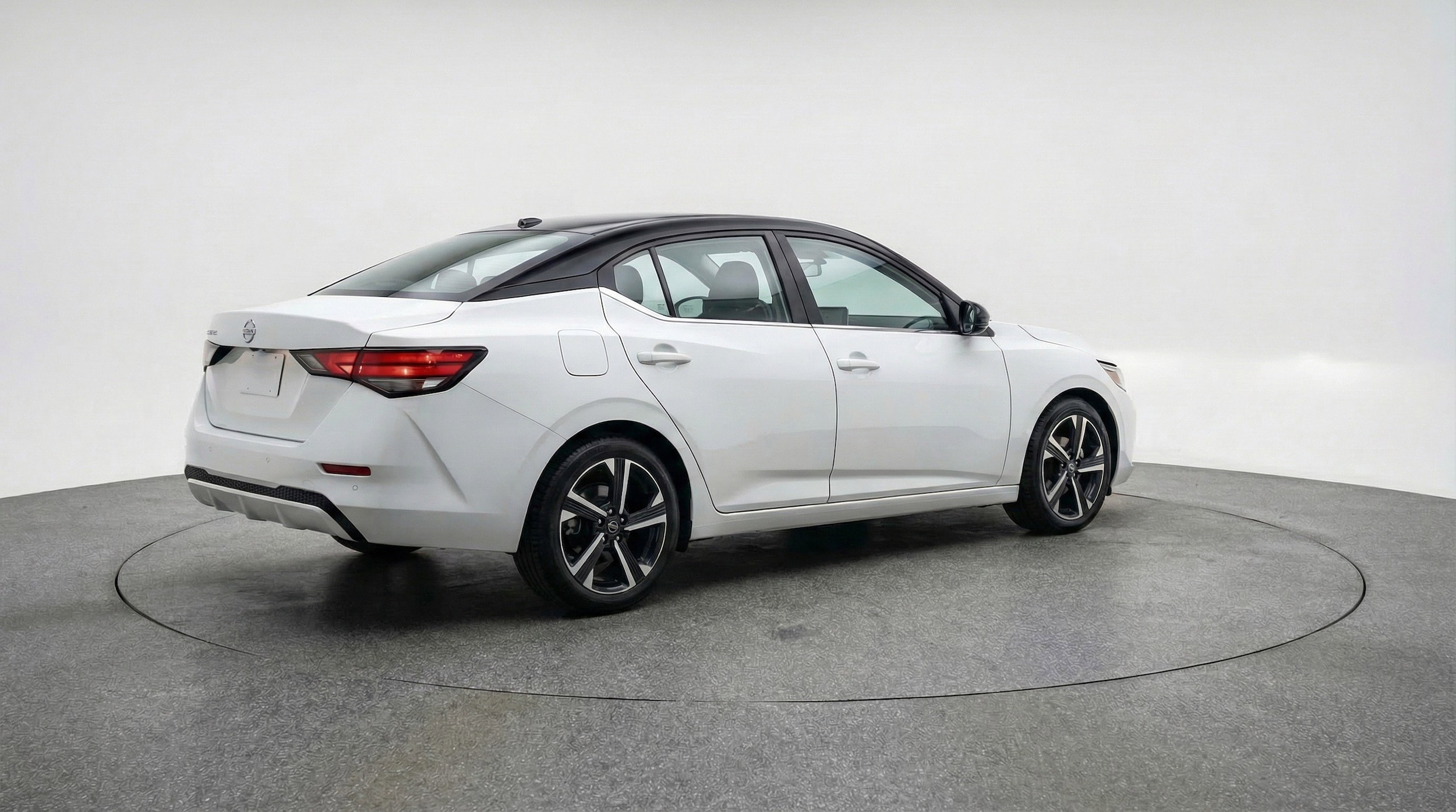 Thumbnail: 2025 Nissan Sentra - 9