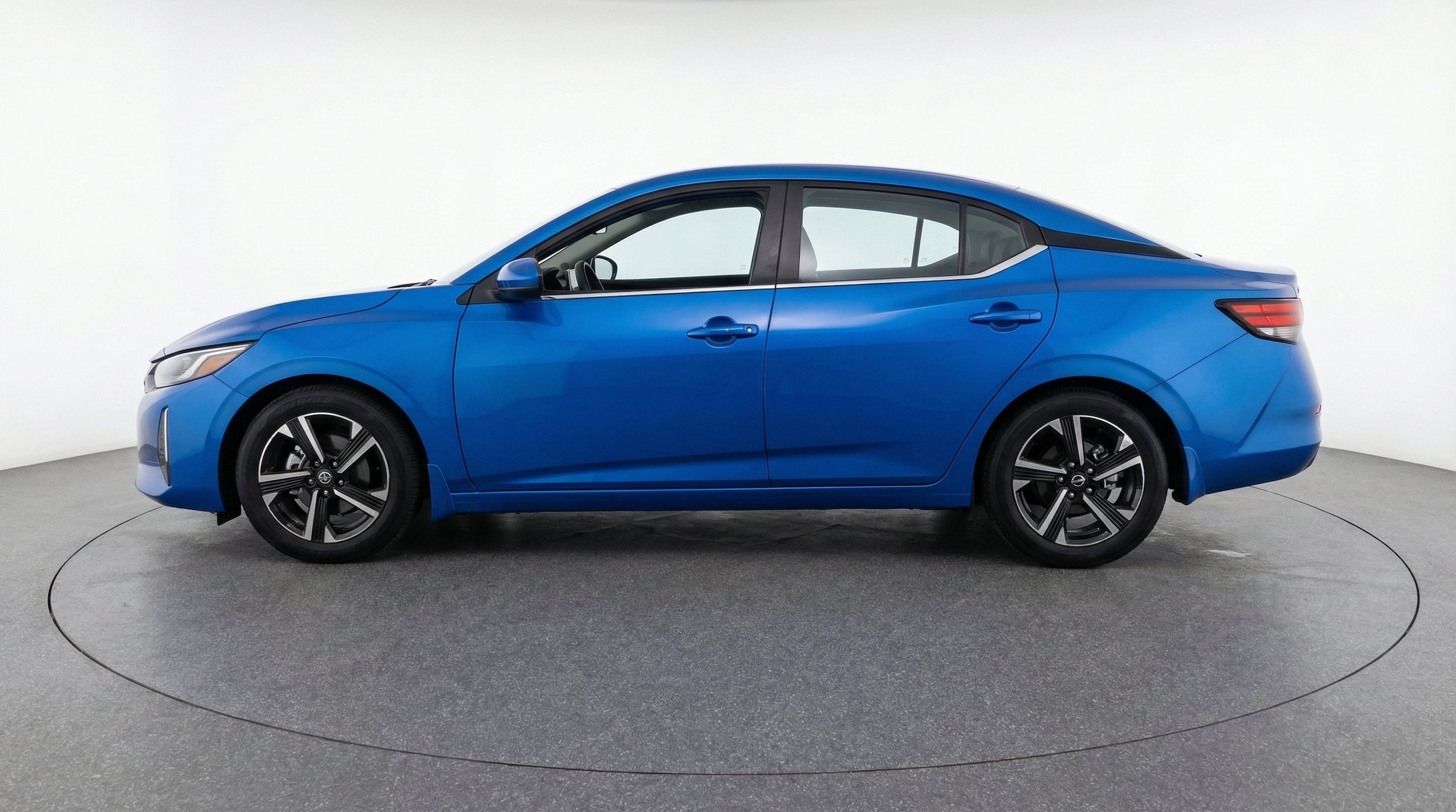 Thumbnail: 2025 Nissan Sentra - 5
